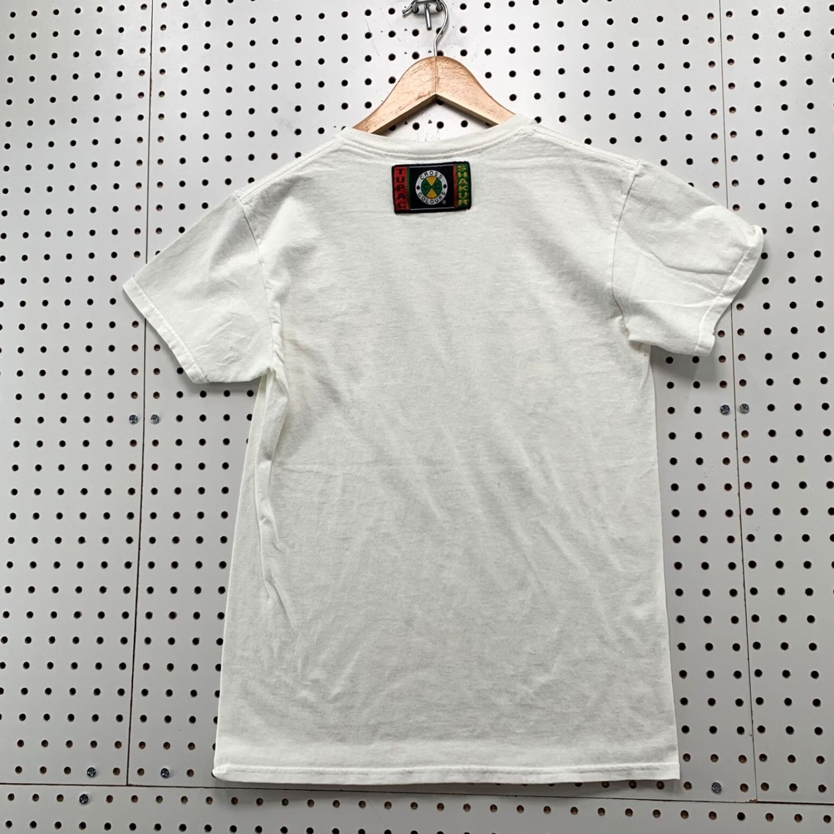 Vintage VINTAGE Cross Colours Tupac Shakur Shirt Mens XS White Hip Hop Graphic Print T-Shirt, 16x25, Short Sleeve, Crew Neck, 90s Mens XS Size US XS / EU 42 / 0 - 2 Thumbnail