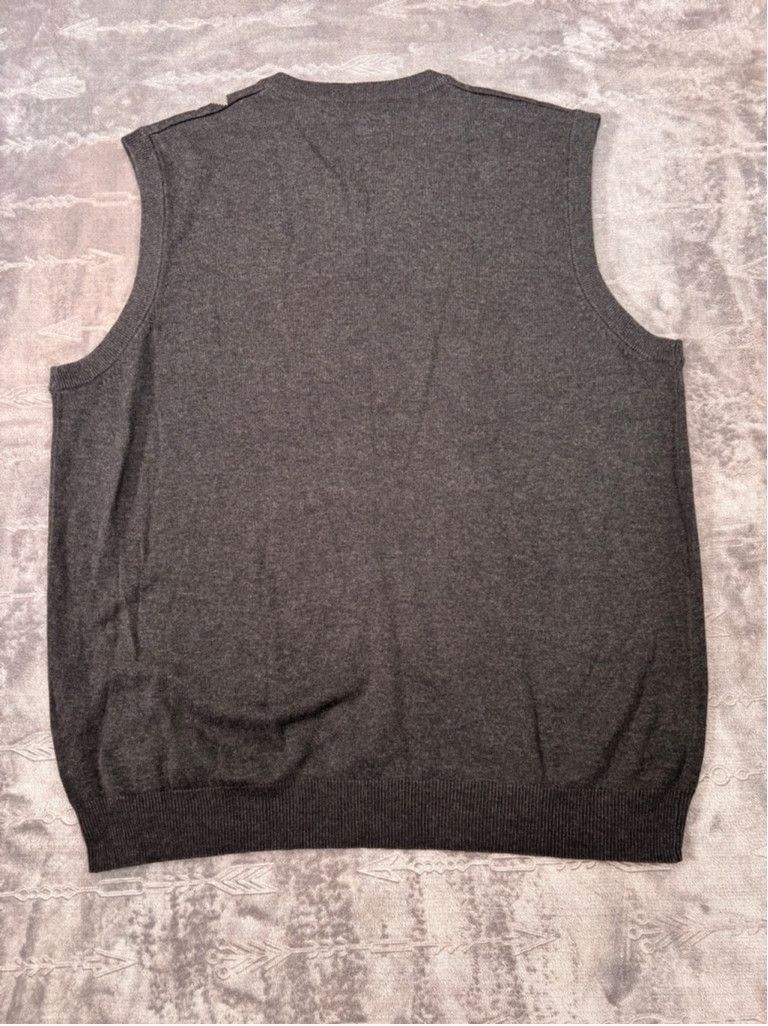 Axist Men's Axist Sweater Vest, Size L, Grey Size US L / EU 52-54 / 3 - 9 Thumbnail