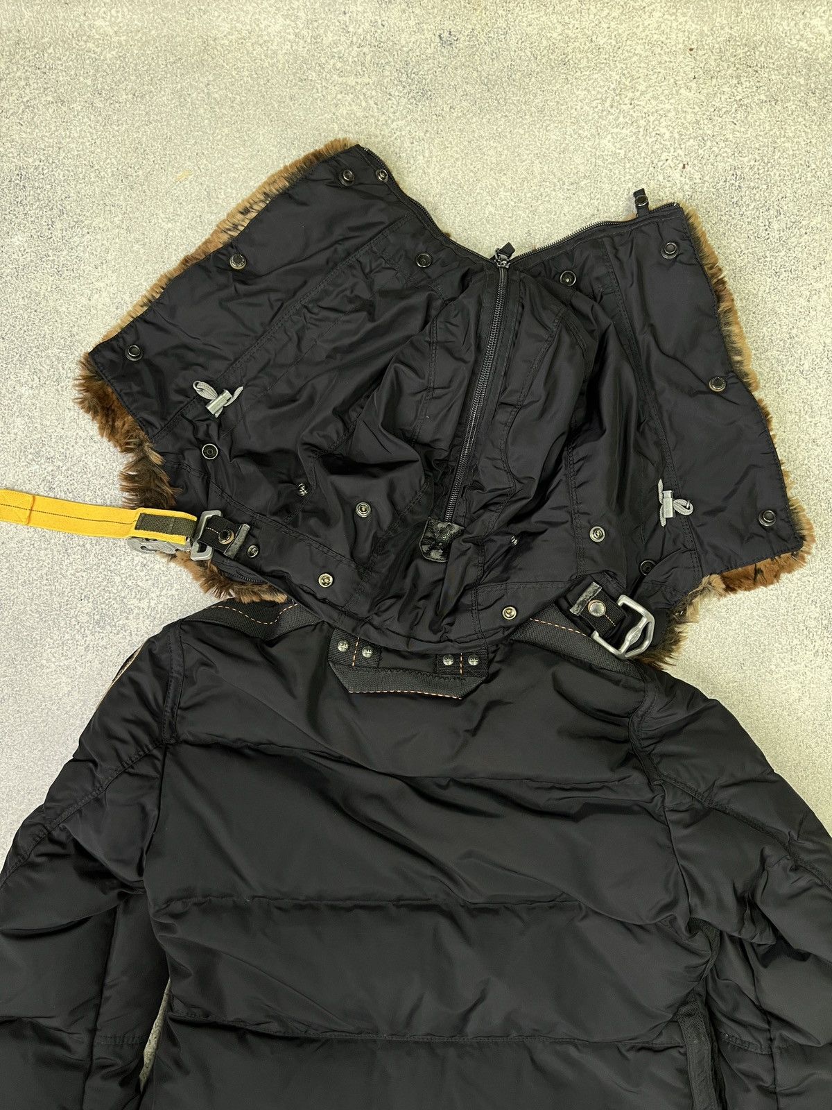 Parajumpers × Vintage Vintage Parajumpers Women's Long Bear Hooded Down Jacket Size XS / US 0-2 / IT 36-38 - 15 Thumbnail