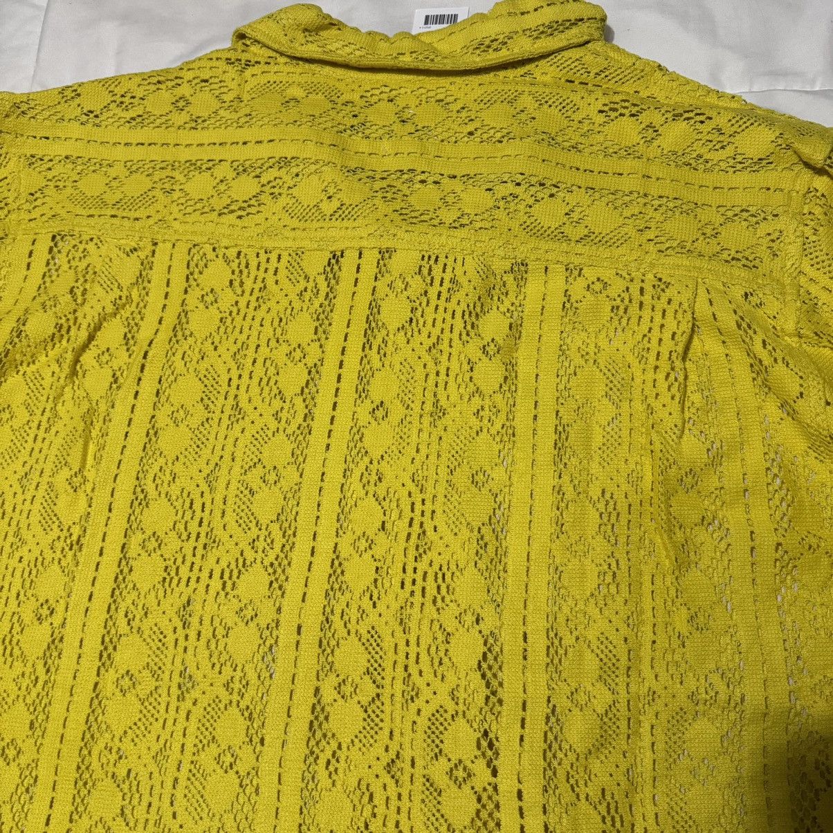 Urban Outfitters Yellow lace short sleeve button up Size US L / EU 52-54 / 3 - 10 Thumbnail