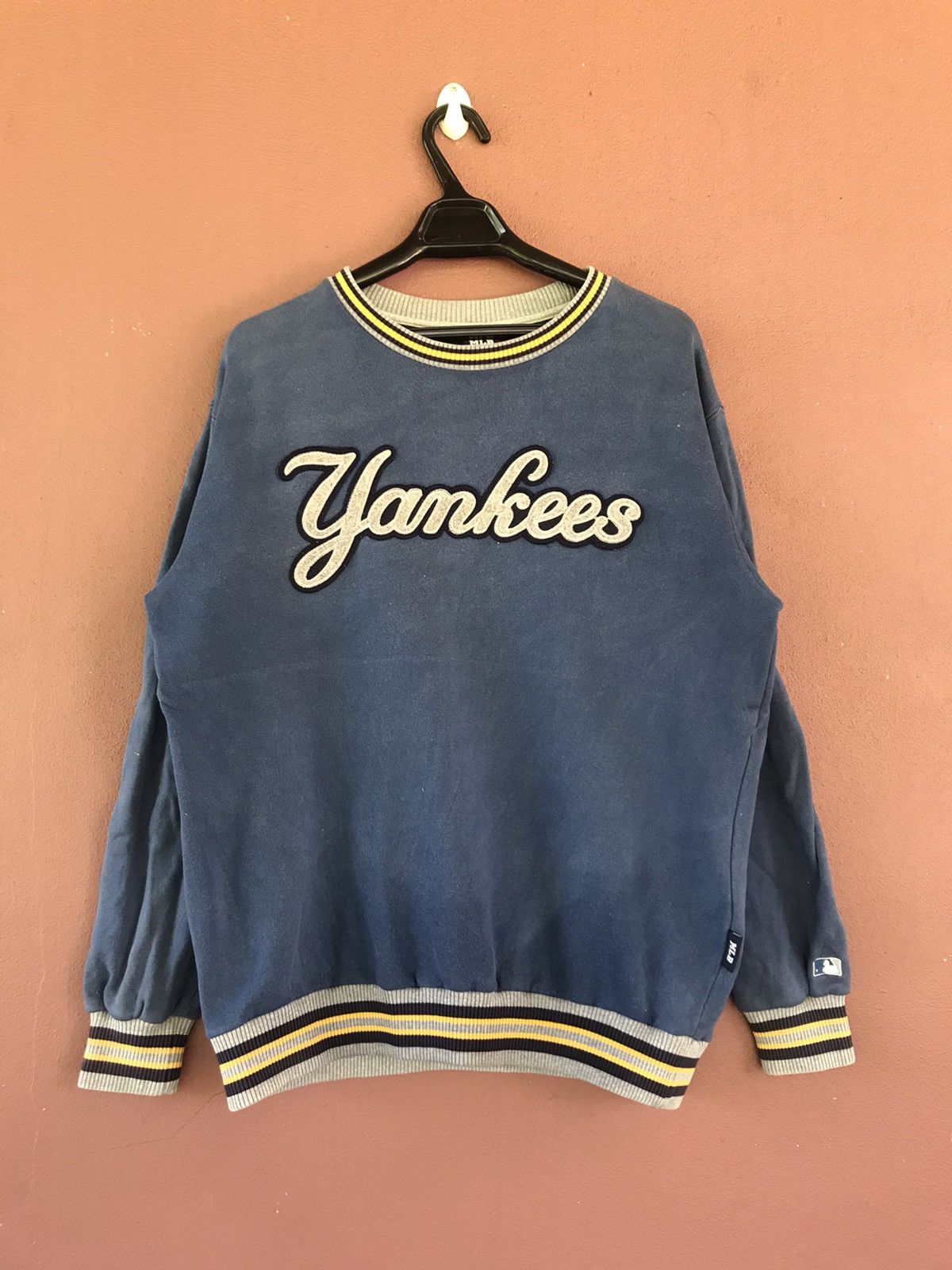 MLB MLB Yankees sweatshirt size M Size US M / EU 48-50 / 2 - 1 Thumbnail