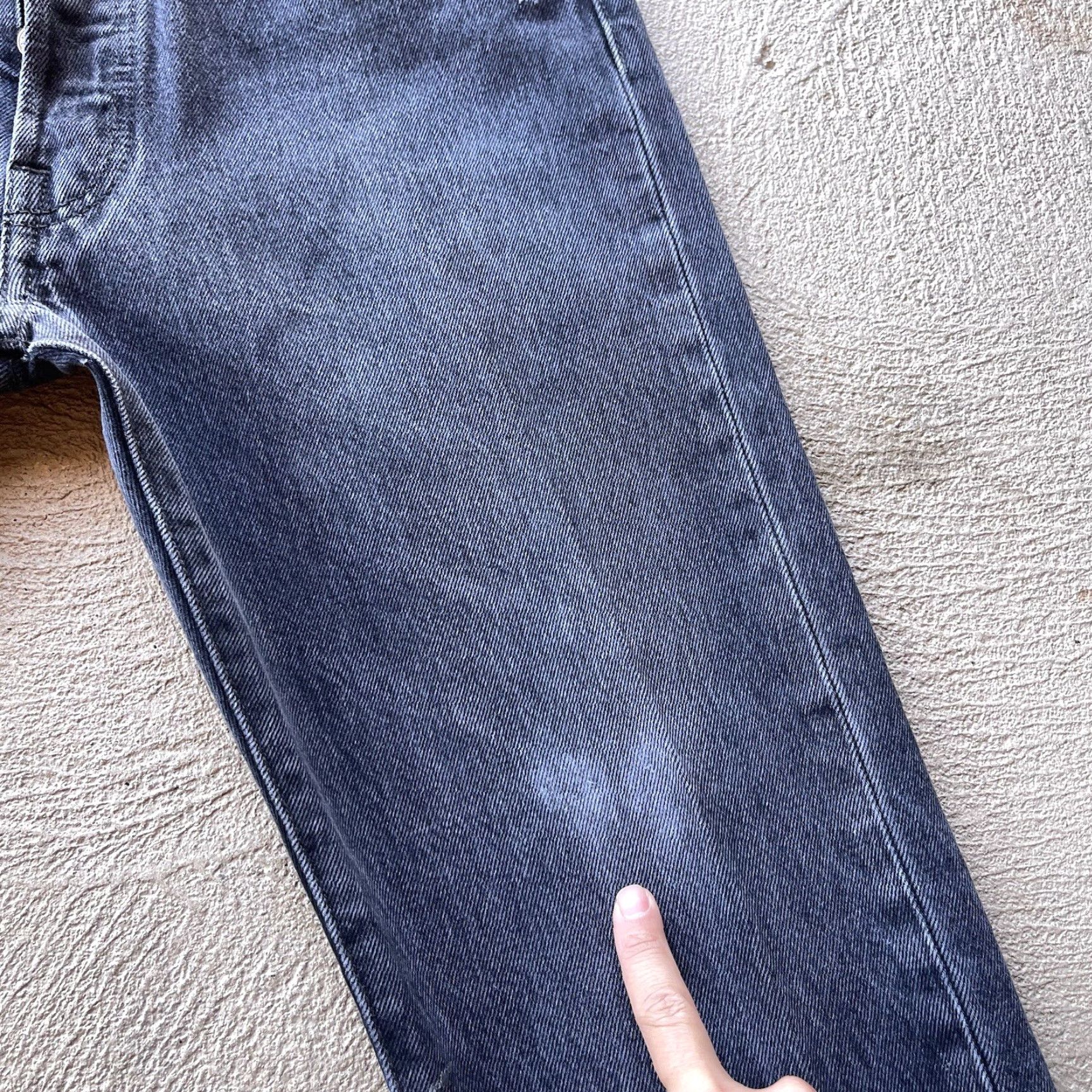 Levi's Levi's 501 Jeans Mens 33x30 Black Straight Denim Pants 90s Grunge USA Size US 33 - 7 Thumbnail
