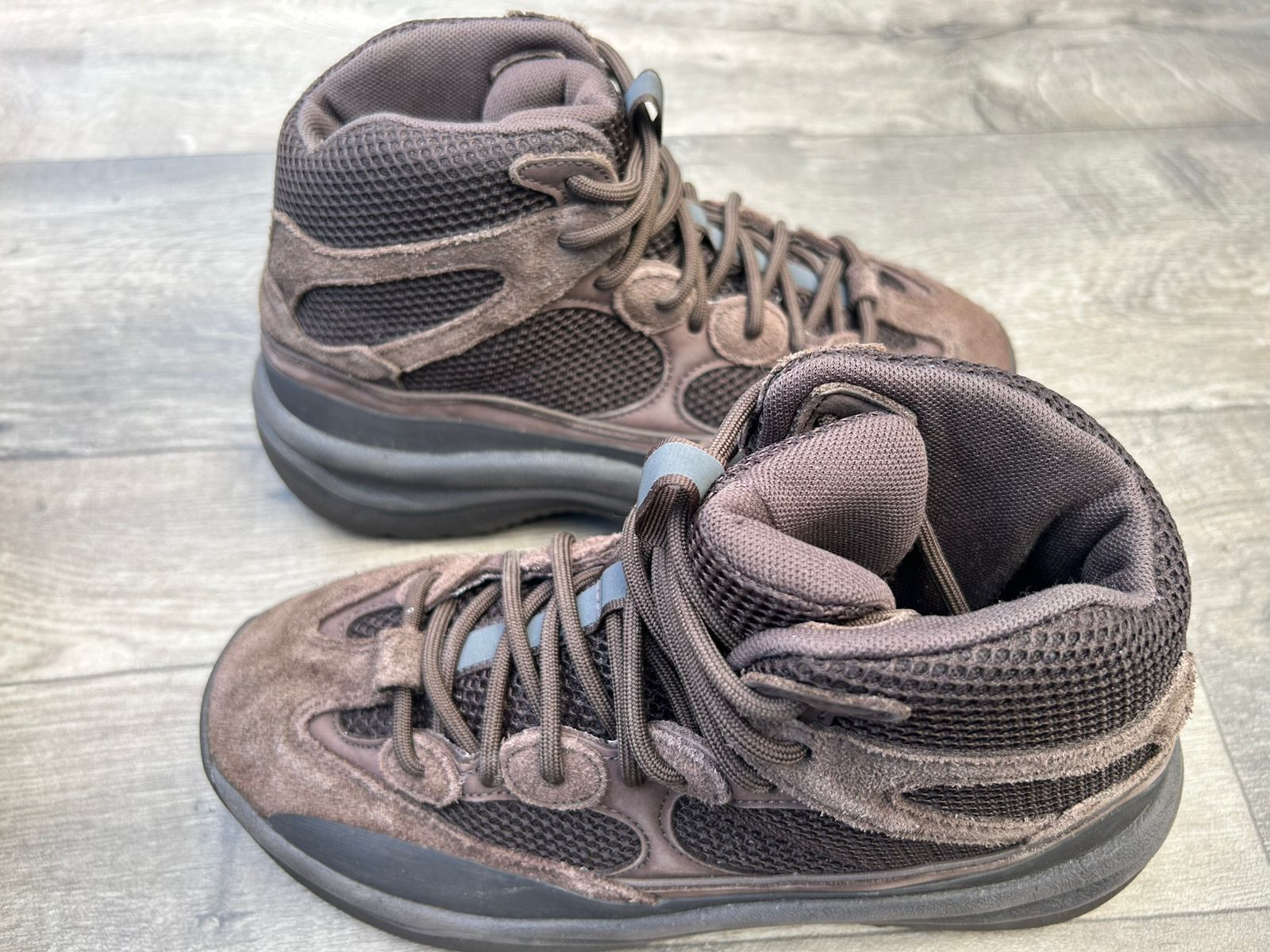 Adidas Adidas Yeezy Desert Boots Sz 8 UK Size US 9 / EU 42 - 5 Thumbnail