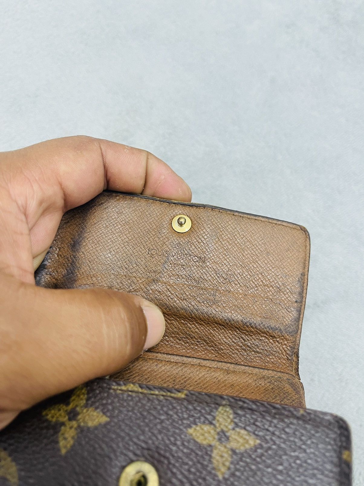 Louis Vuitton × Vintage VTG LOUIS VUITTON KEY CASE Size ONE SIZE - 6 Thumbnail