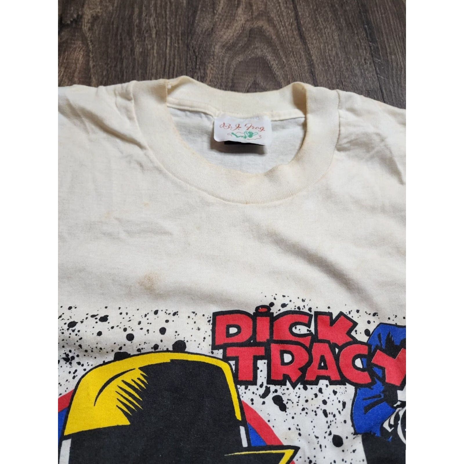 Vintage VINTAGE Screen Stars T-Shirt Disney Dick Tracy 80s Beige XL Men Short Sleeve Crew Neck Vintage 1980s Mens Tee Graphic Print Distressed Thrashed Size US XL / EU 56 / 4 - 2 Thumbnail