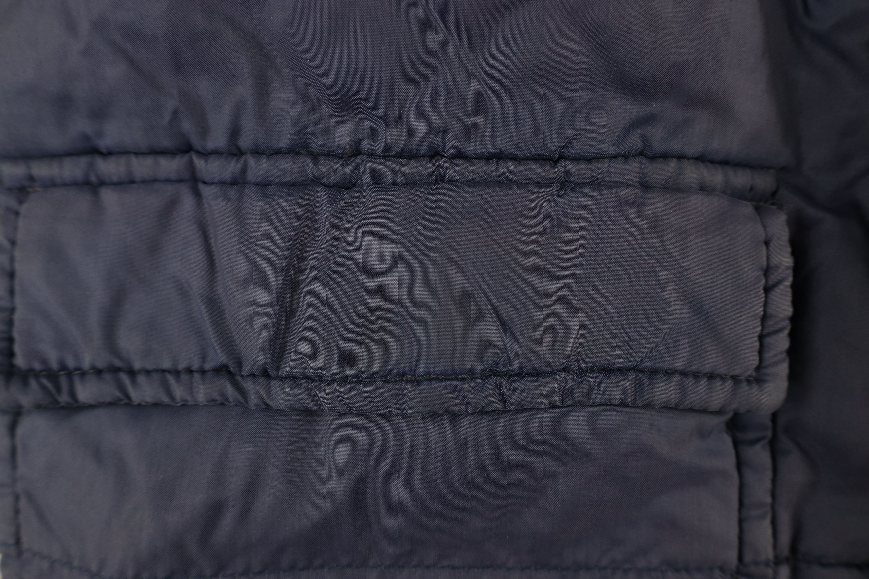 Vintage Vintage 70s Streetwear Button Puffer Vest Jacket Blue Size US M / EU 48-50 / 2 - 5 Thumbnail