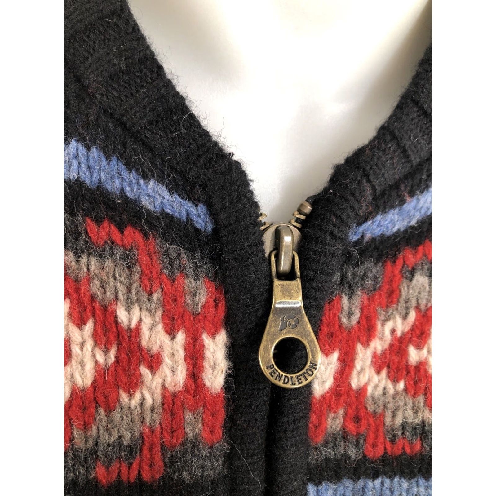 Pendleton Pendleton Wool Knit Full Zip SOUTHWEST AZTEC Md. Sweater Jacket Men M Black Red Beige Blue Aztec Full Zip Size US M / EU 48-50 / 2 - 4 Thumbnail