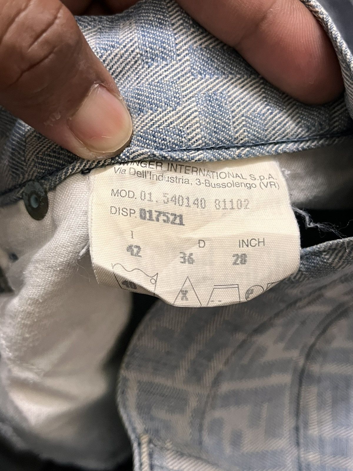Fendi Vintage Fendi Monogram Jeans Size 25" / US 0 / IT 36 - 19 Thumbnail
