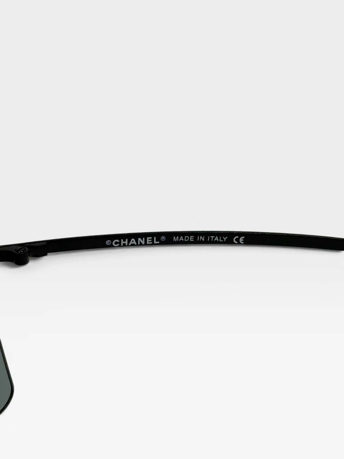 Chanel VINTAGE CHANEL MONOLENS SUNGLASSES Size ONE SIZE - 6 Thumbnail