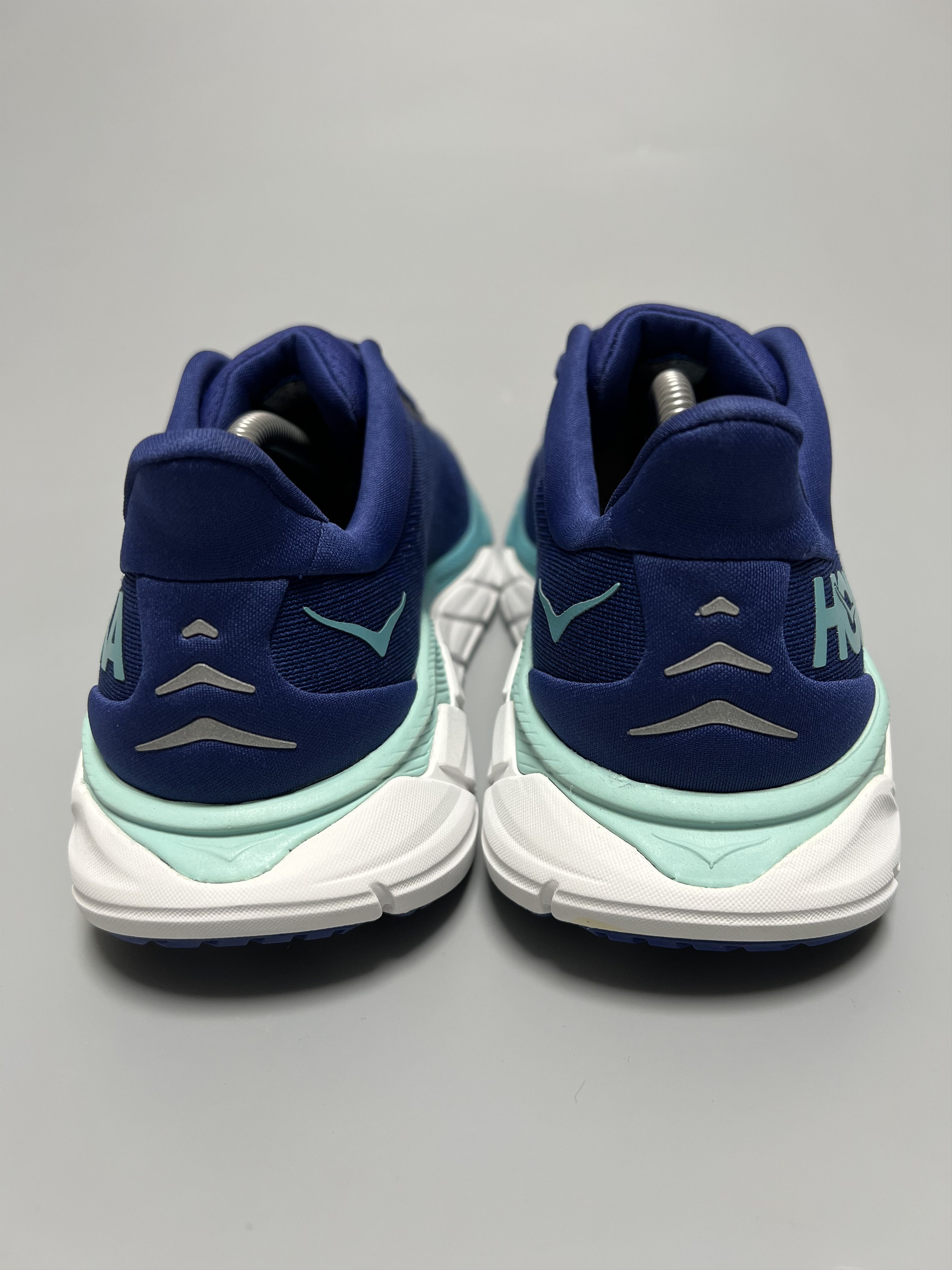 Hoka 10.5B Hoka One One Arahi 6 Running Shoes Size US 10.5 / IT 40.5 - 3 Thumbnail