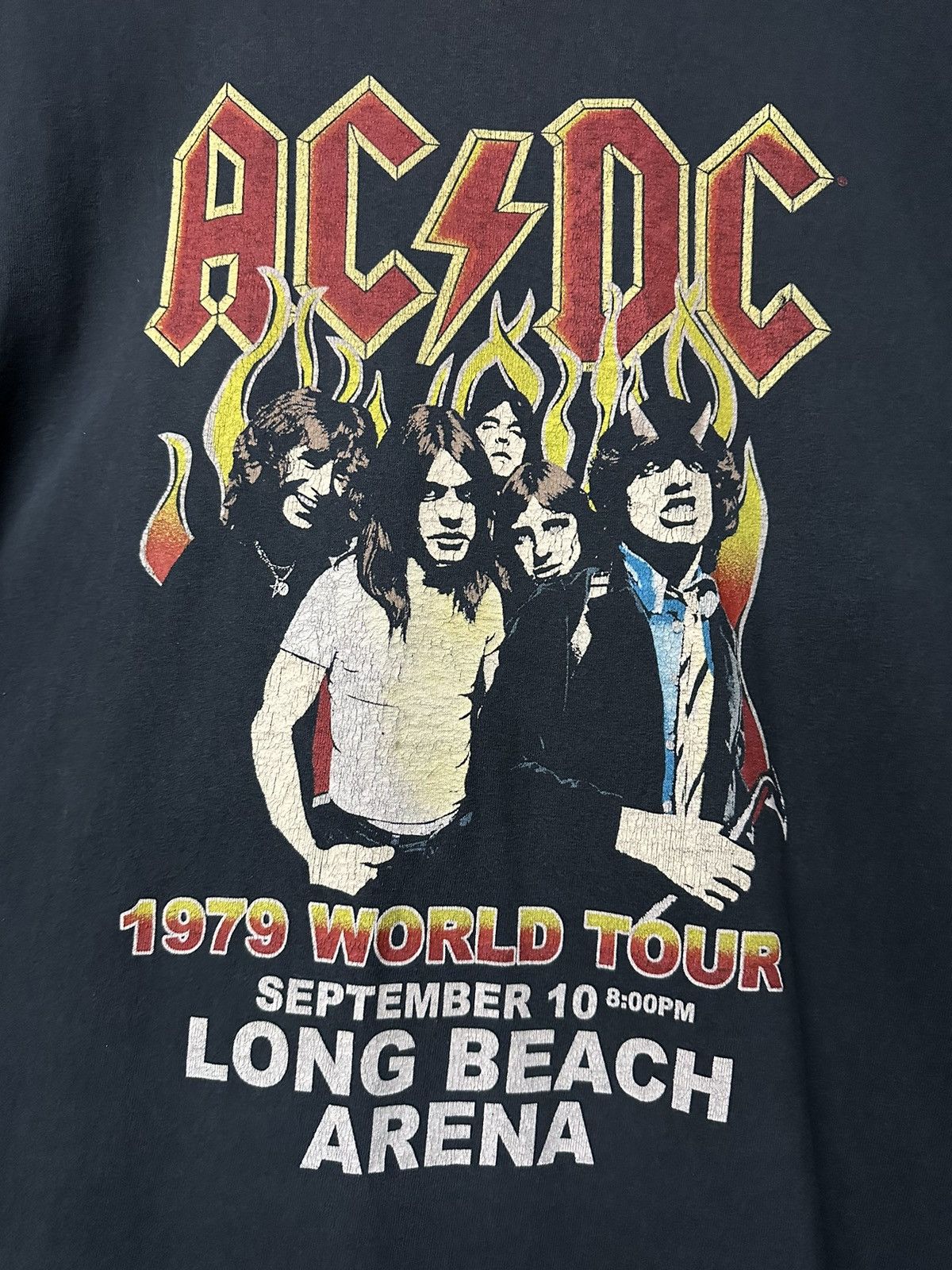 Band Tees × Vintage Vintage 1979 ACDC World Tour Long Beach Arena Faded Tee Size US XL / EU 56 / 4 - 3 Thumbnail