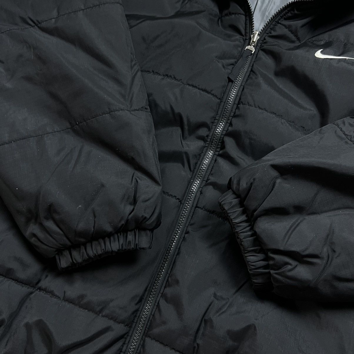 Nike 90s NIKE REVERSIBLE VINTAGE OVERSIZED PUFFER DOWN JACKET Size US XL / EU 56 / 4 - 9 Thumbnail