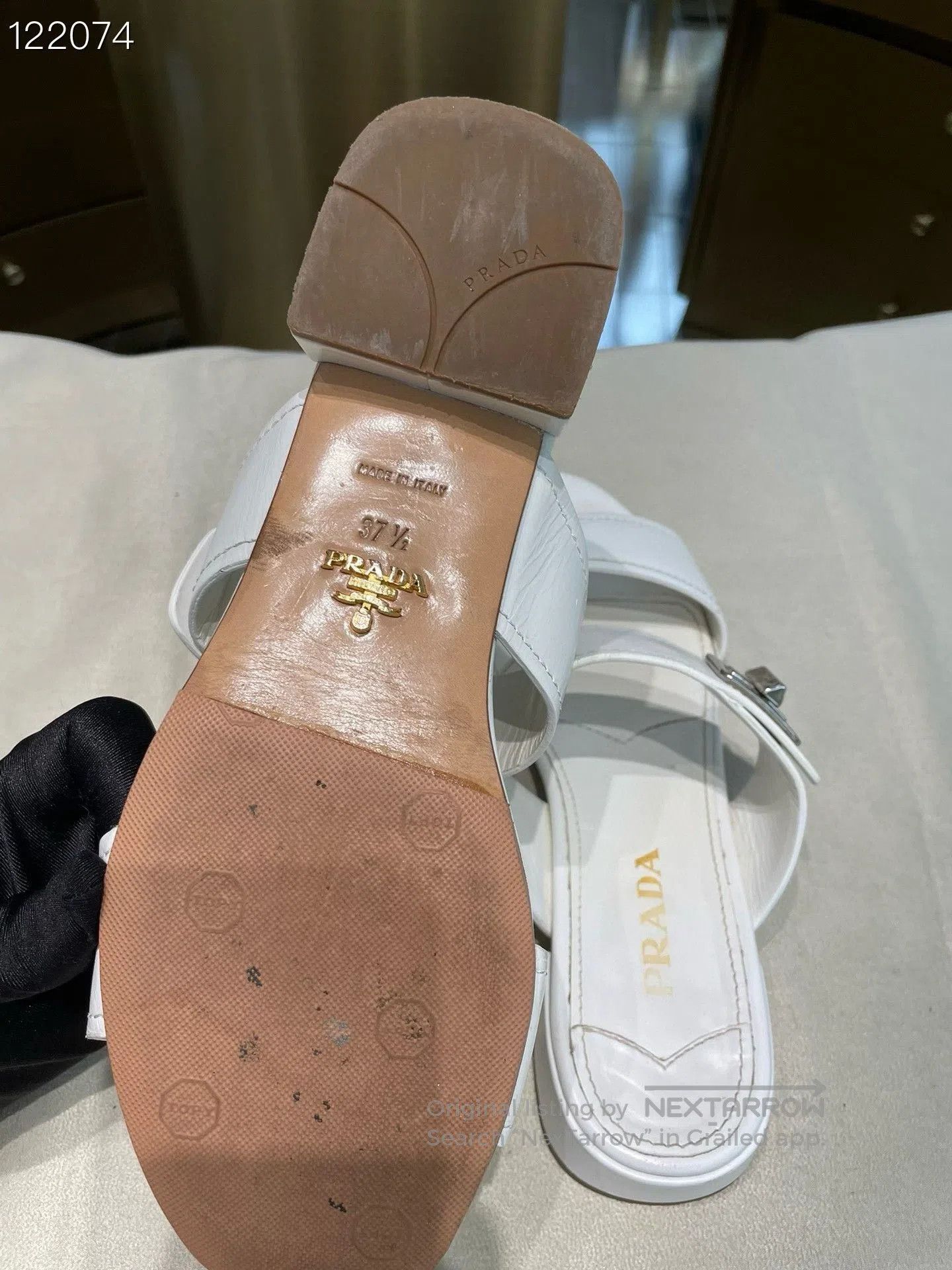Prada Prada 080634C01 White Simple Sandals. Size US 6.5 / IT 36.5 - 4 Thumbnail