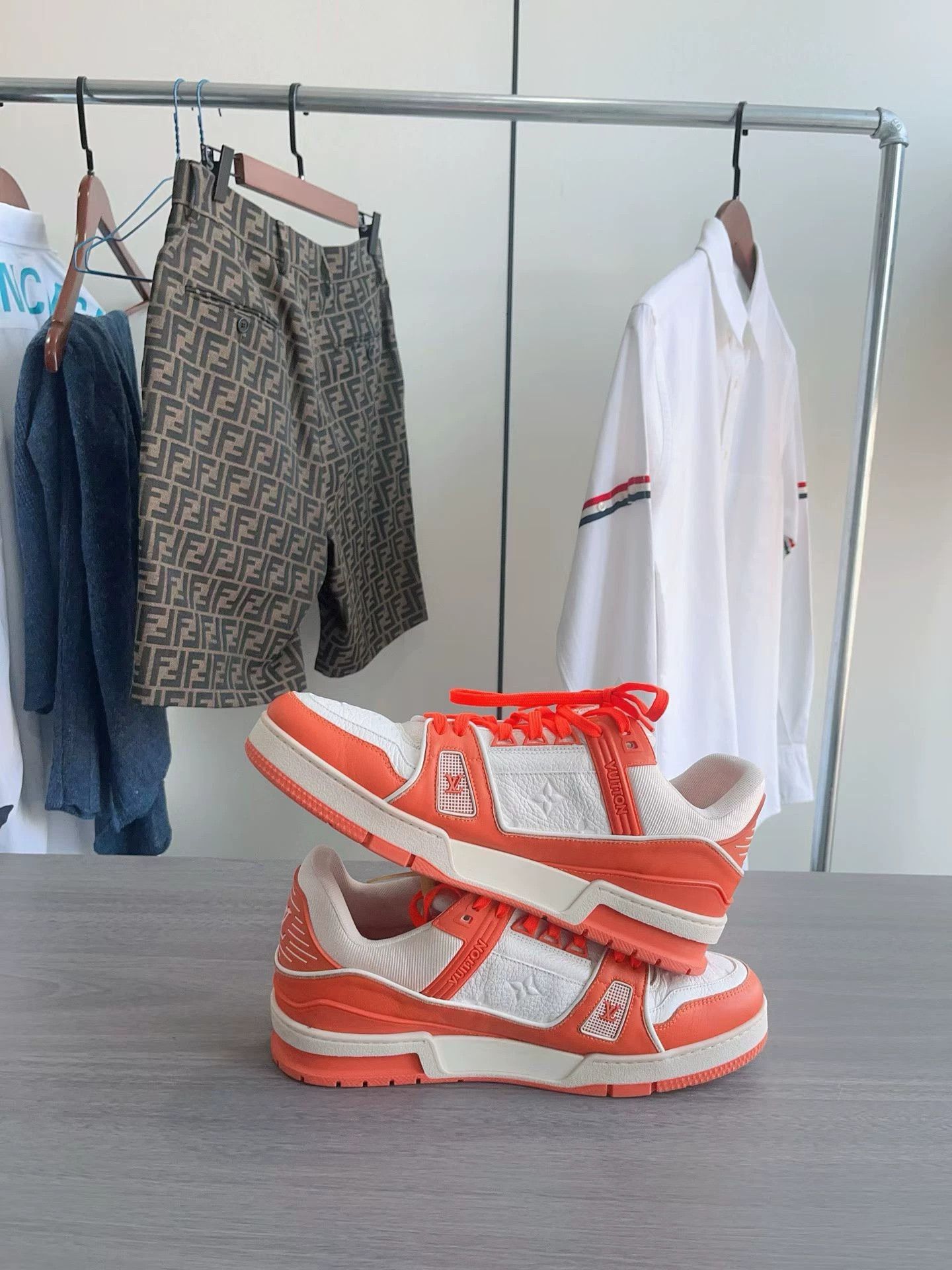 Louis Vuitton Louis Vuitton LV Trainer White Orange 42 EU - Like New Size US 9 / EU 42 - 5 Thumbnail