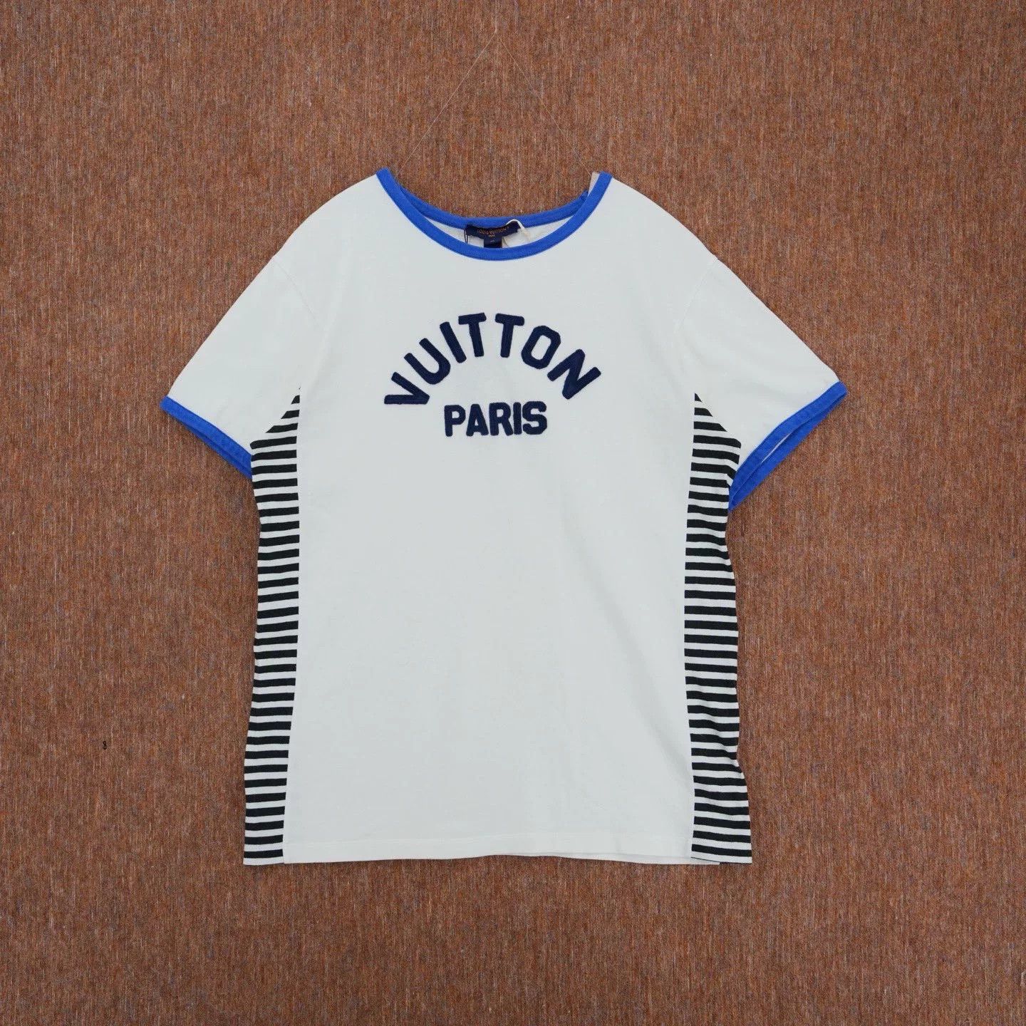 Louis Vuitton Louis Vuitton Striped Logo Lettering T-shirt Size US M / EU 48-50 / 2 - 1 Thumbnail