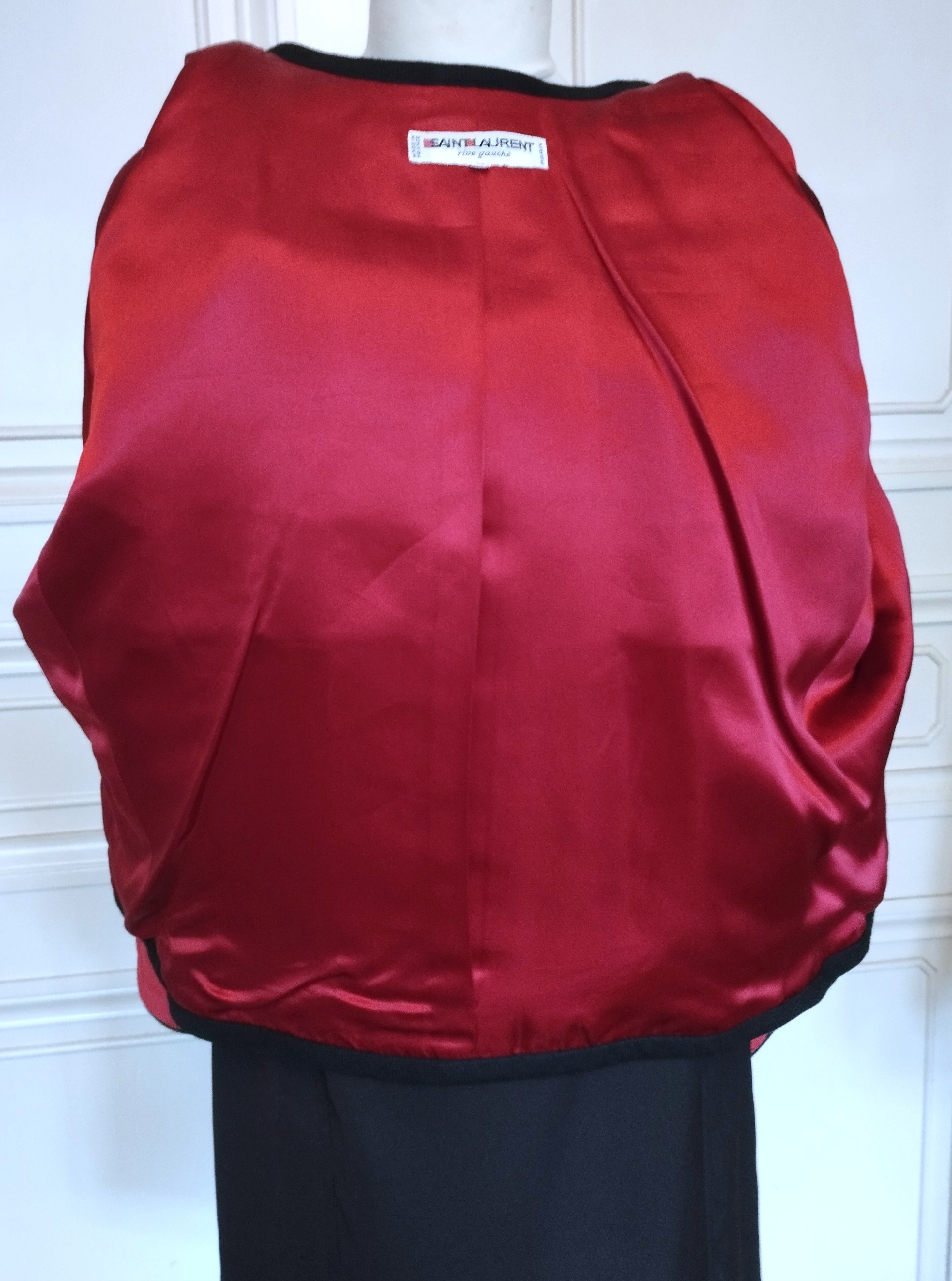 Yves Saint Laurent VESTE YVES SAINT LAURENT T XXL Size XXL / US 16-18 / IT 52-54 - 9 Thumbnail