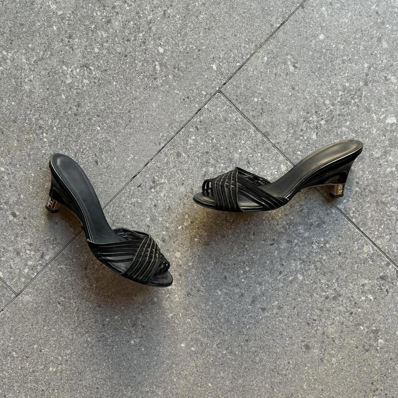 Chanel Chanel 2000s Black Kitten Heels Size US 7 / IT 37 - 2 Thumbnail