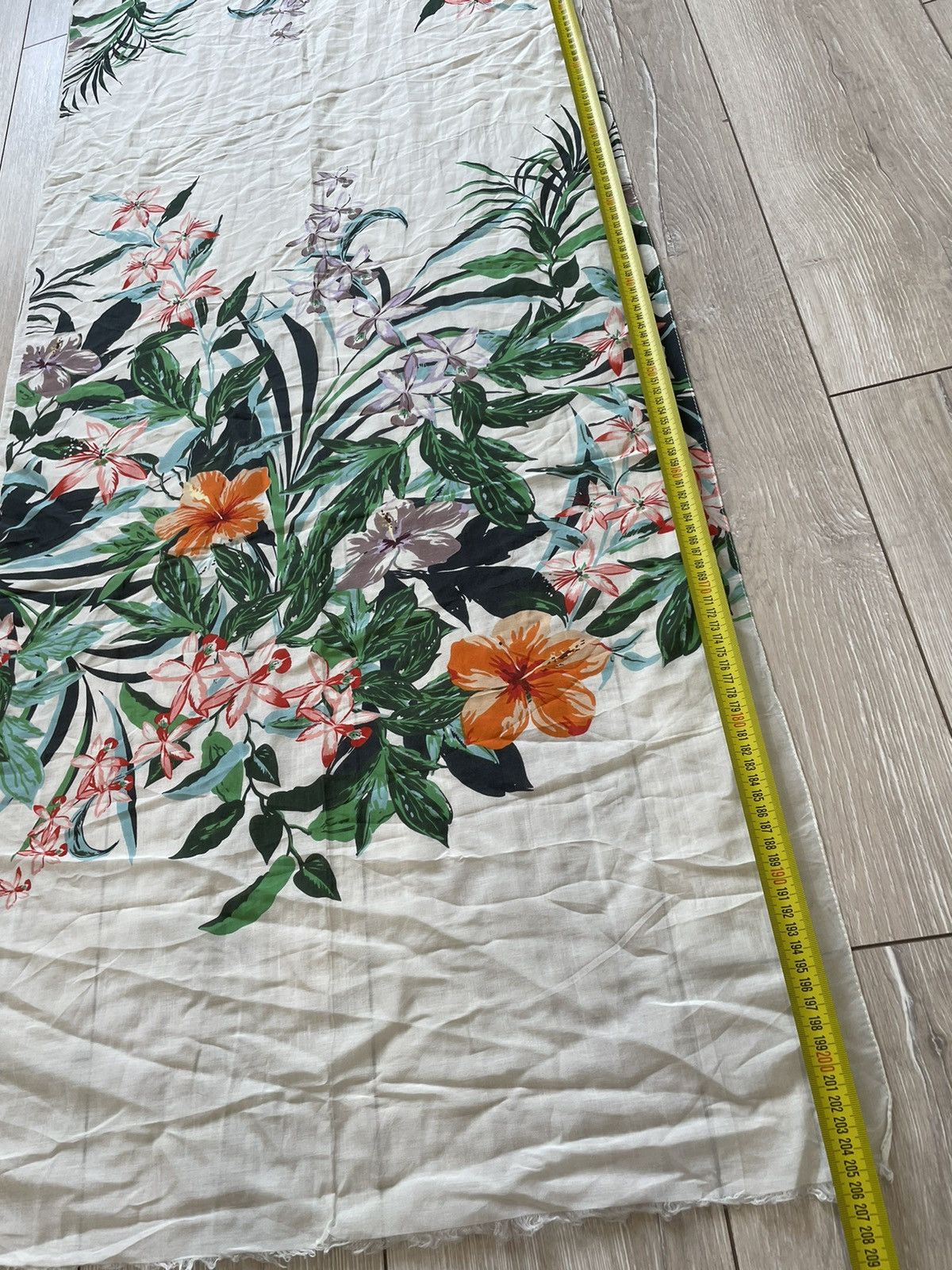 Max Mara MAX MARA, Floral Printed SILK Scarf Size ONE SIZE - 12 Thumbnail