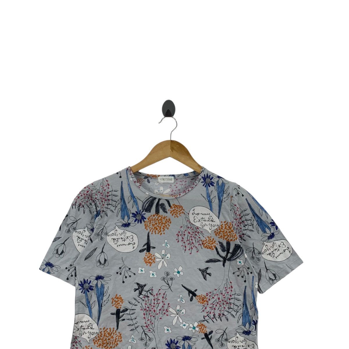 Vintage Vintage VINGTIEME PARIS DESIGNER Floral AOP Tee Shirt Size S / US 4 / IT 40 - 2 Thumbnail