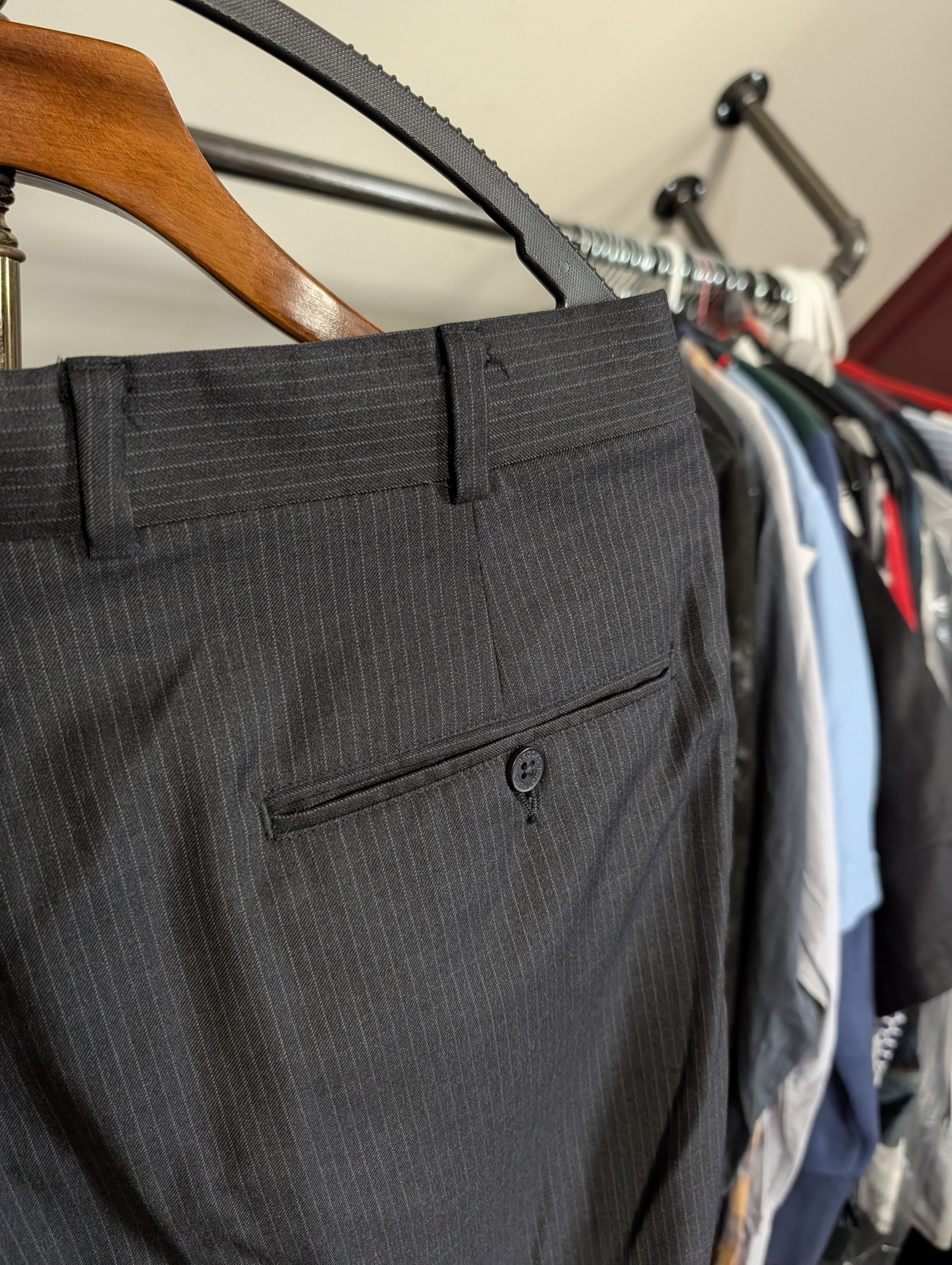 Brooks Brothers Vintage pure Woolmark New Wool pinstriped cuffed trousers Size US 32 / EU 48 - 7 Thumbnail