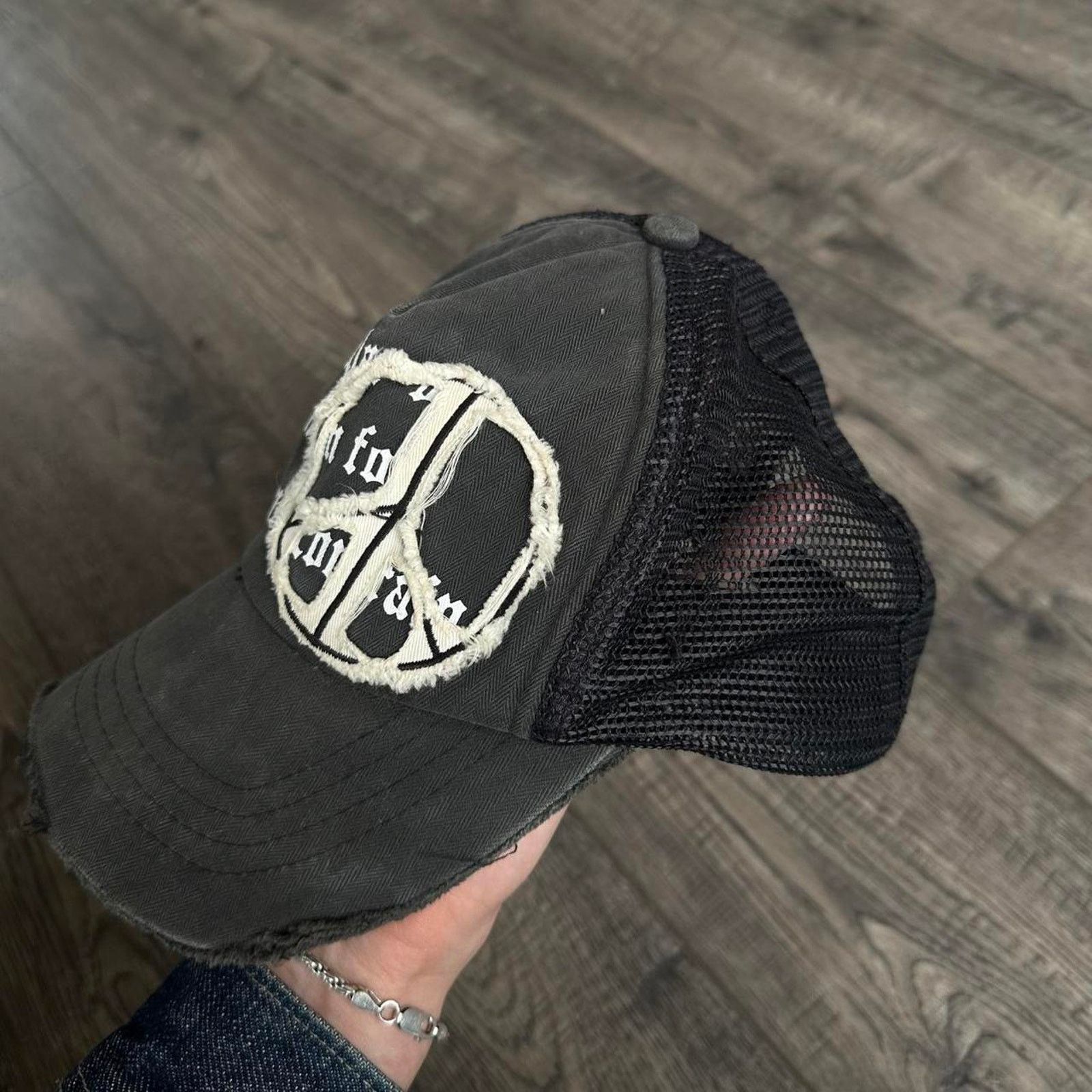 Japanese Brand × Vintage Vintage Y2K Punk Distressed Archive Peace Mesh Trucker Hat Size ONE SIZE - 6 Thumbnail