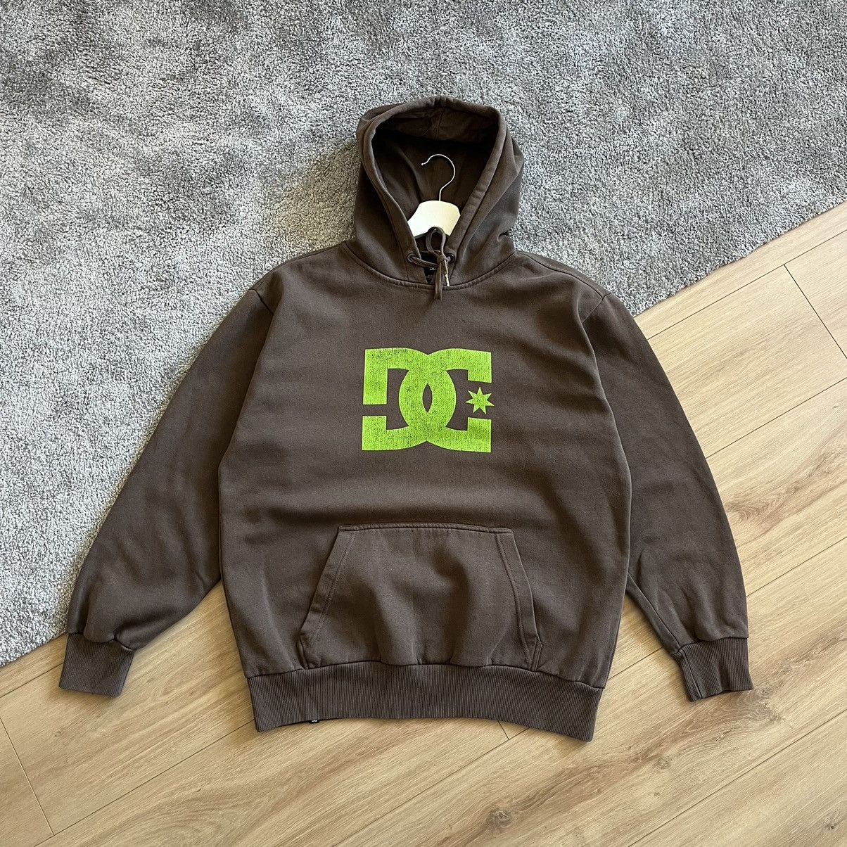 Vintage Vintage DC Brown Hoodie Size US M / EU 48-50 / 2 - 1 Thumbnail