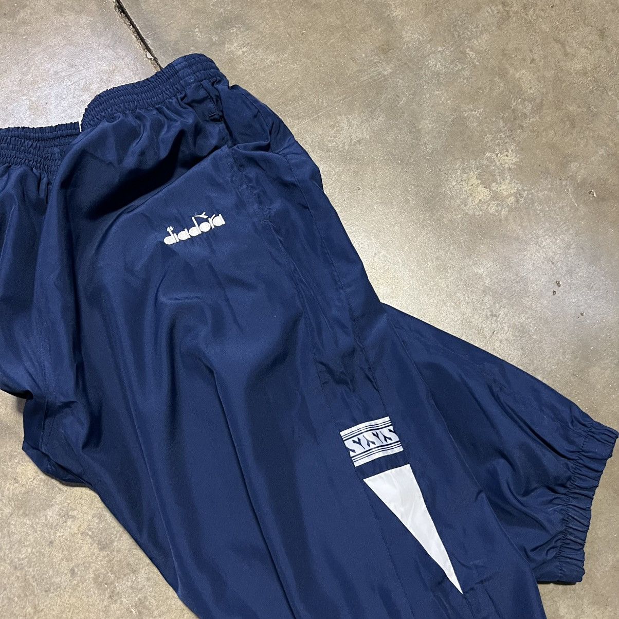 Diadora × Vintage Vintage Diadora Warm Up Track Pants Joggers Sweatpants 90s Size US 31 - 6 Thumbnail