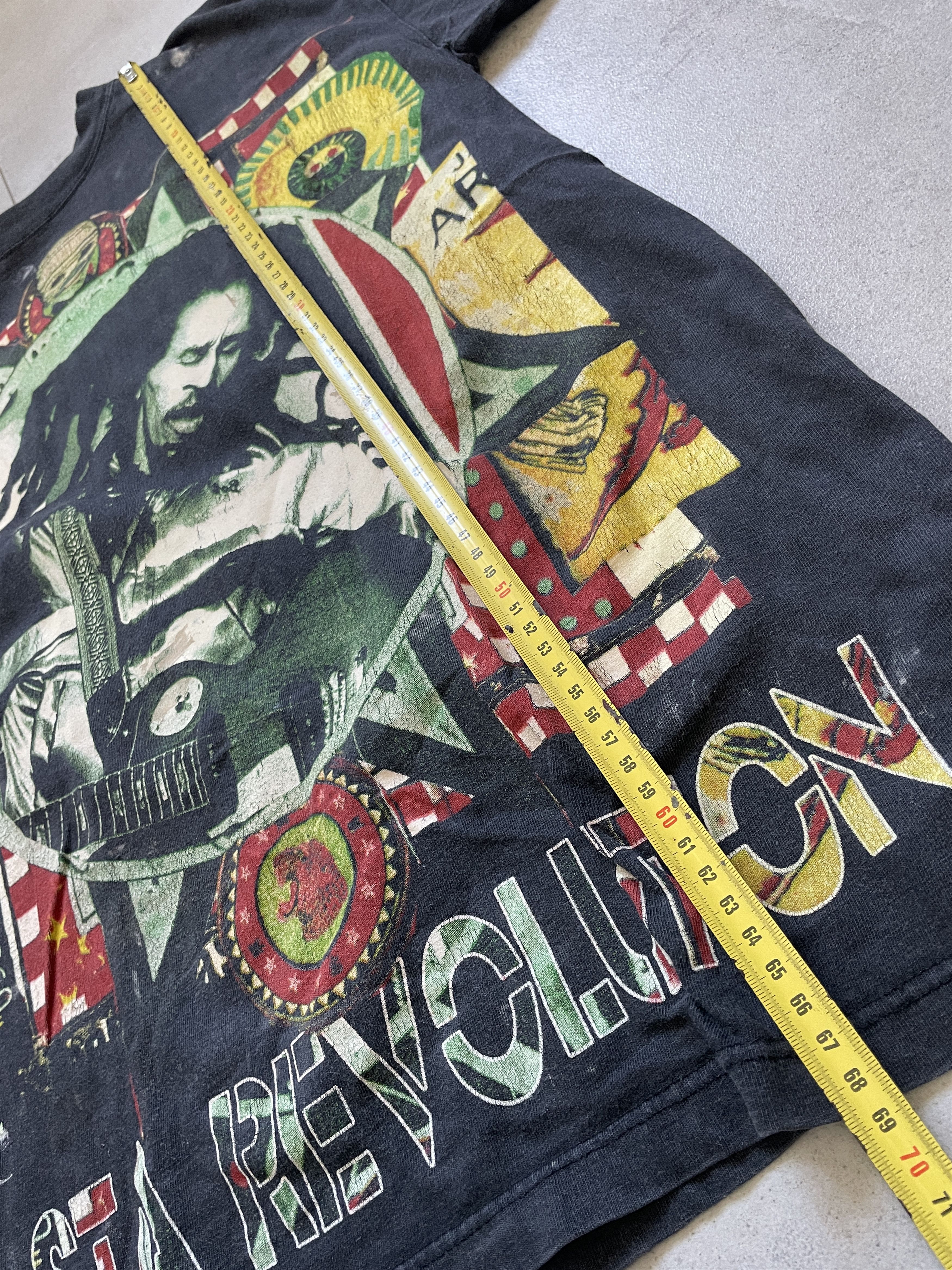 Vintage VINTAGE 90S BOB MARLEY RASTA REVOLUTION BLACK WASHED TEE Size US XL / EU 56 / 4 - 8 Thumbnail