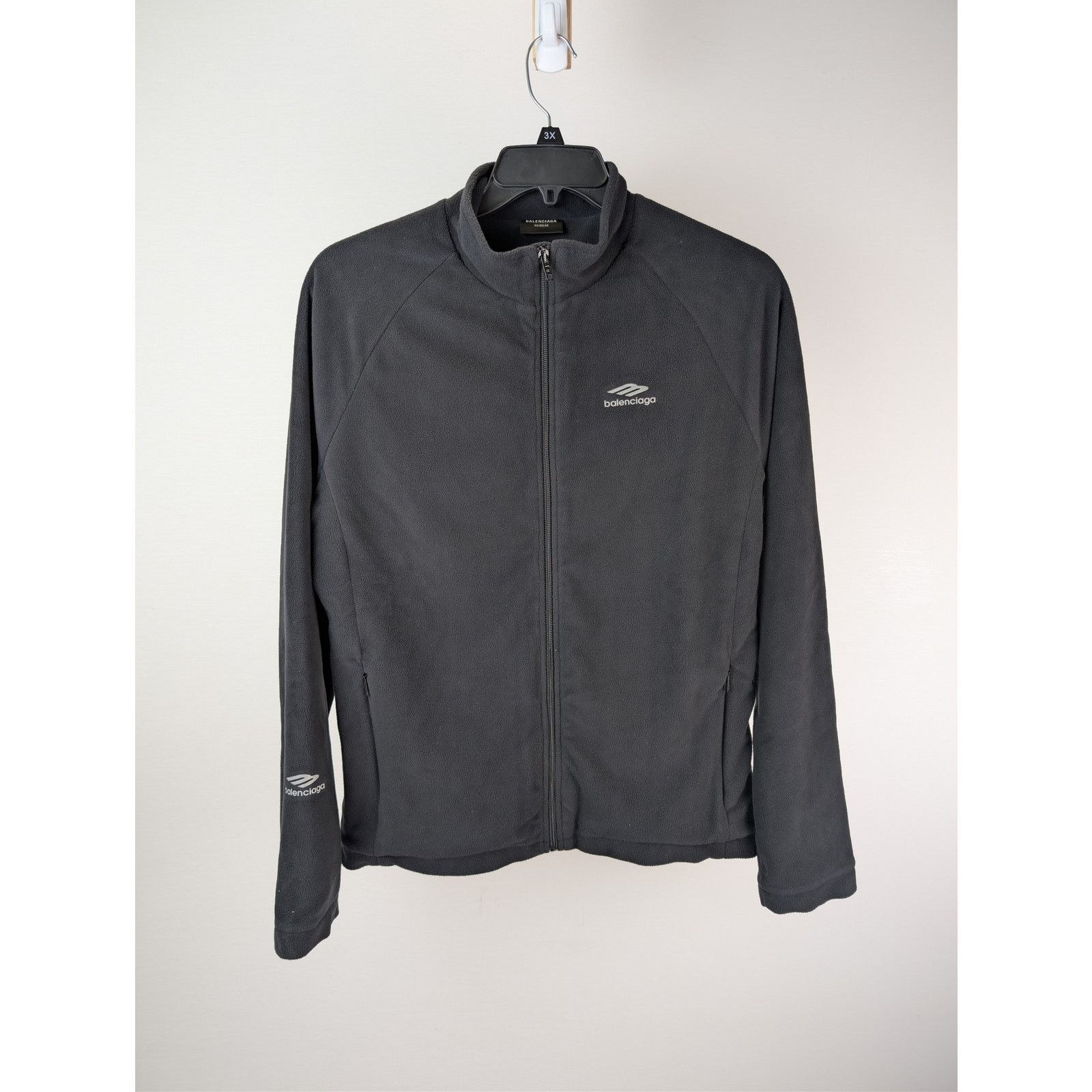 Balenciaga o1rshd1 Zip-Up Jacket in Black Size US L / EU 52-54 / 3 - 2 Thumbnail