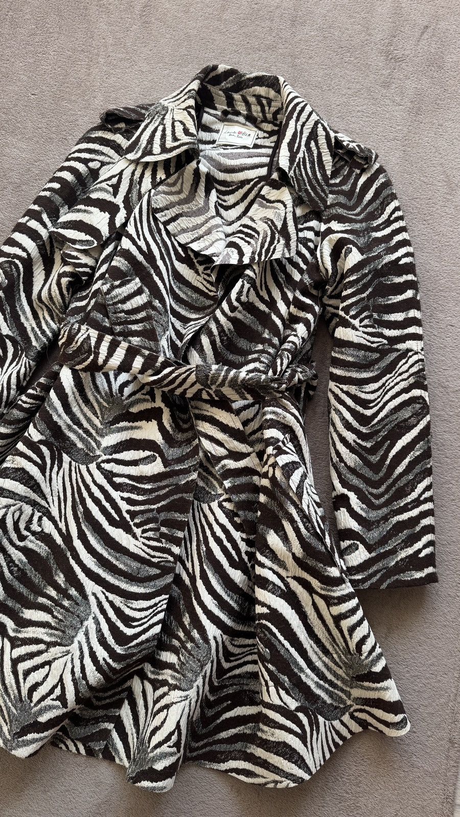 Lanvin Vintage Lanvin HM Animal Zebra Trench Coat Jacket wool light Size M / US 6-8 / IT 42-44 - 5 Thumbnail