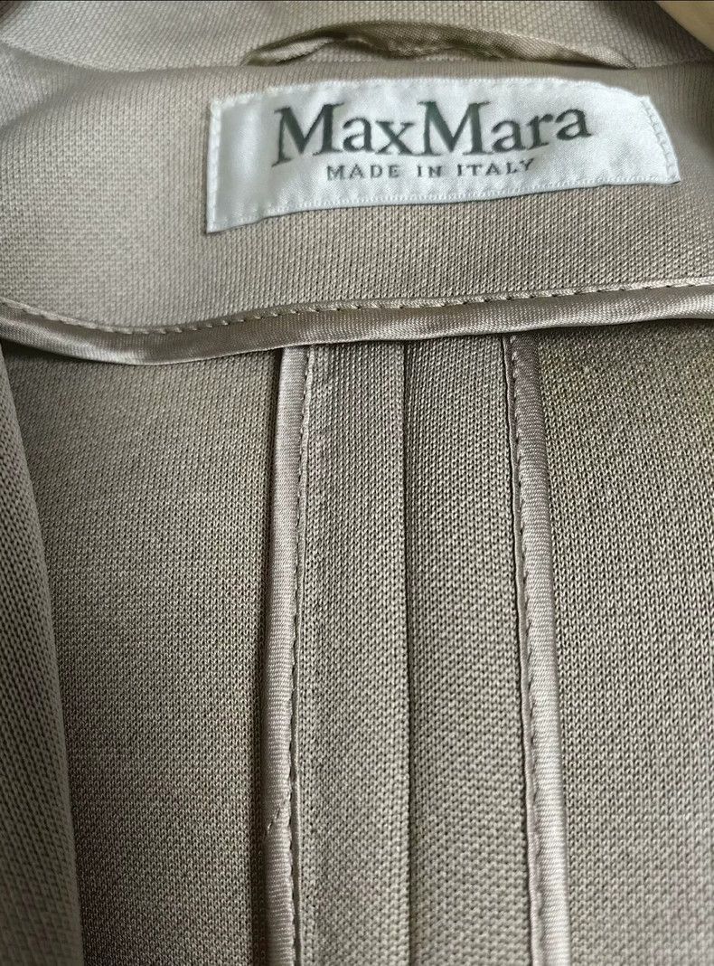 Max Mara Max Mara Coat Size M / US 6-8 / IT 42-44 - 2 Thumbnail