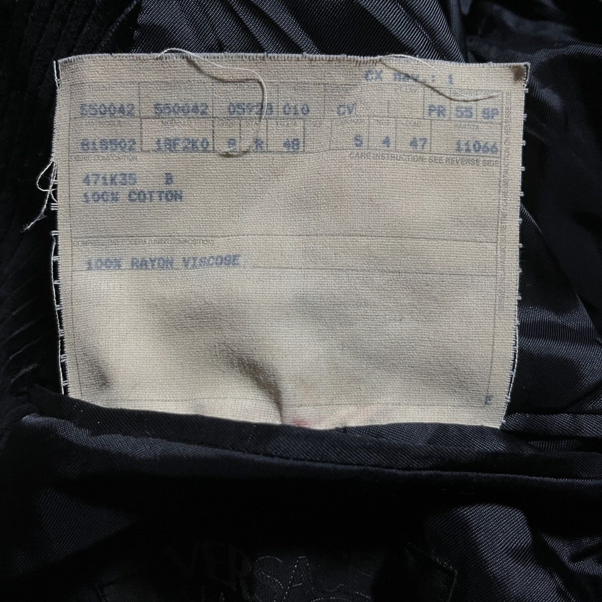 Versace Versace Classic V2 Velvet Coat Size 48R - 5 Thumbnail