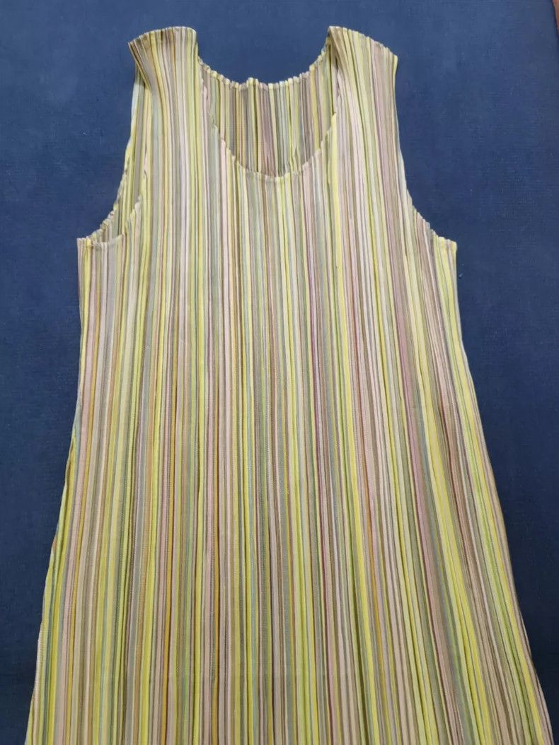 Issey Miyake Issey Miyake Yellow-green striped dress Size XXL / US 16-18 / IT 52-54 - 2 Thumbnail