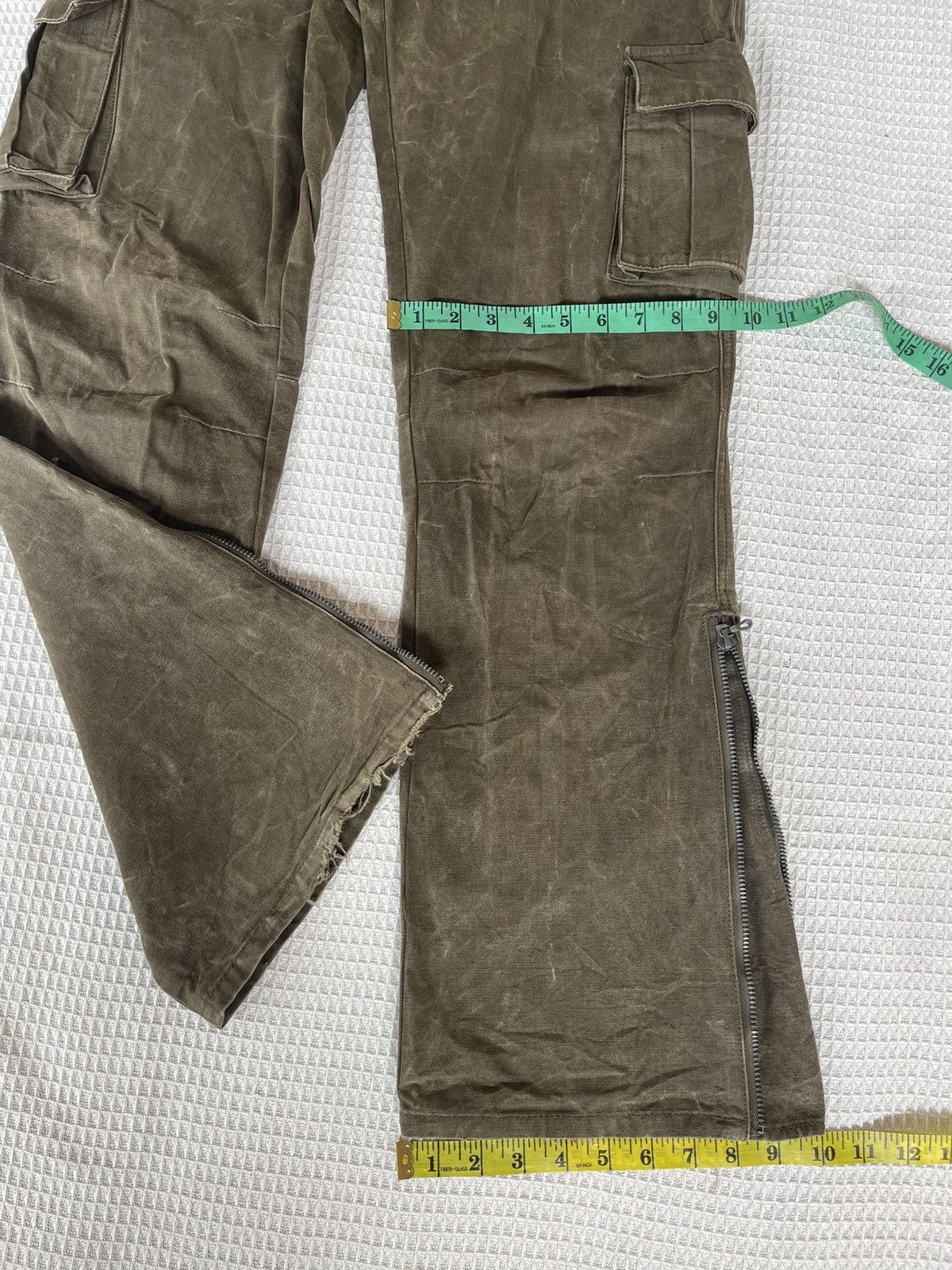 RIPVANWINKLE 🔥RIP VAN WINKLE JAPAN🔥Oil Coating Flared Cargo Pants 90s Size US 32 / EU 48 - 7 Thumbnail