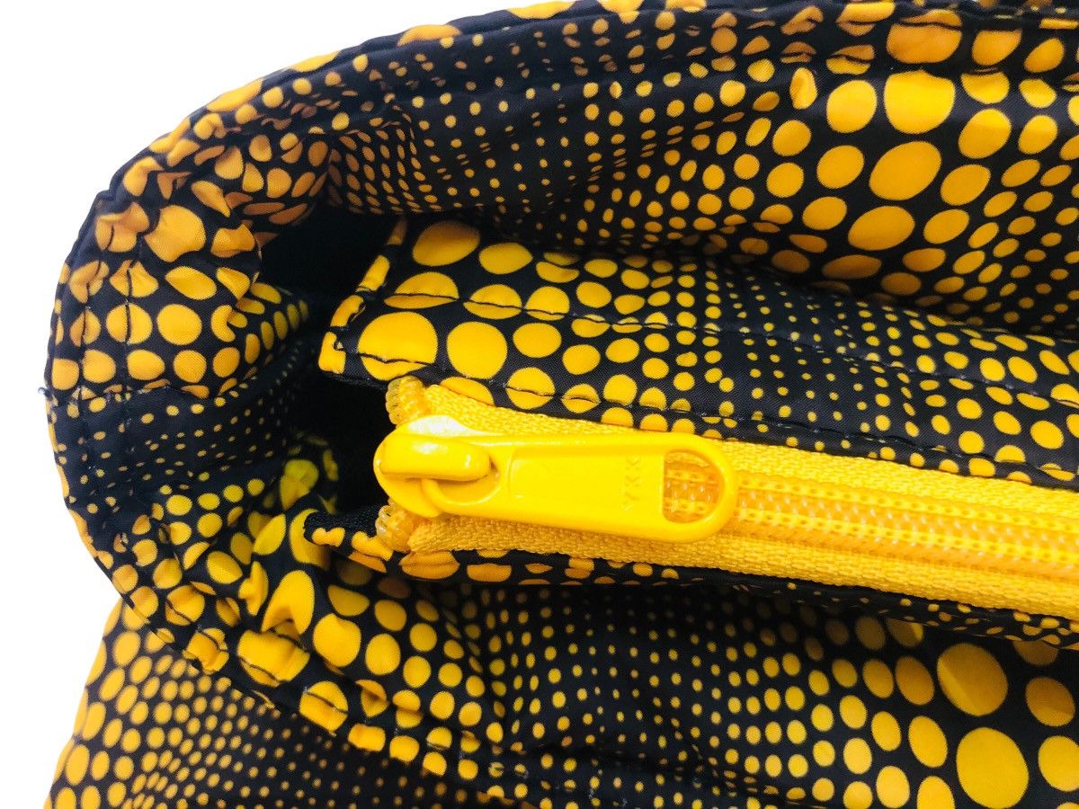 MoMA DOPE 🔥 2015 SPRZNY COLLECTION POP ART PUFFER SHOULDER BAG Size ONE SIZE - 9 Thumbnail