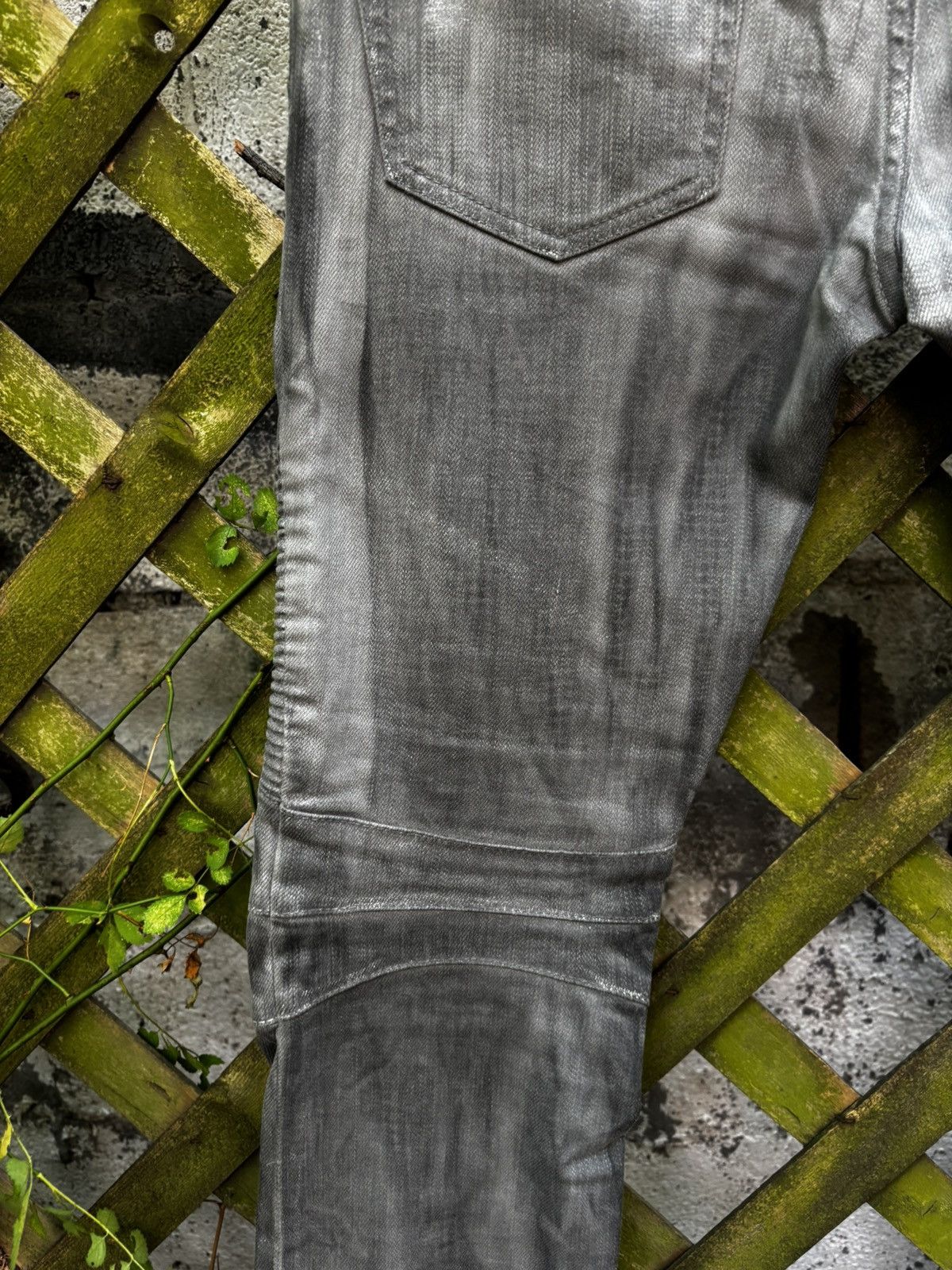 Balmain FW12 Balmain Decarnin Sparkle Wax Coated Silver Biker Jeans Size US 29 - 12 Thumbnail