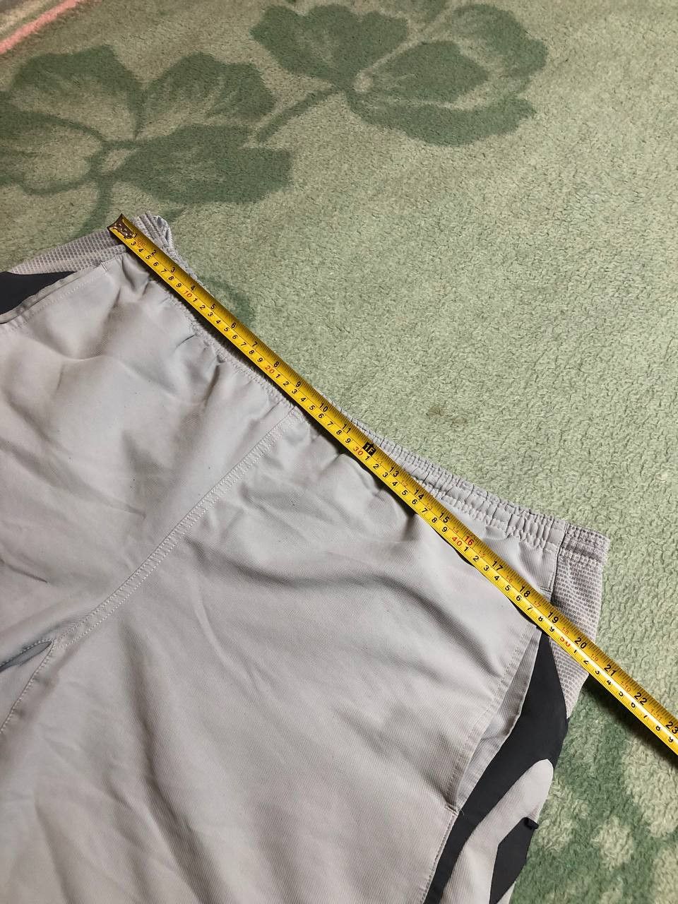 Umbro Vintage 90s Umbro shorts streetwear y2k Size US 38 / EU 54 - 7 Thumbnail