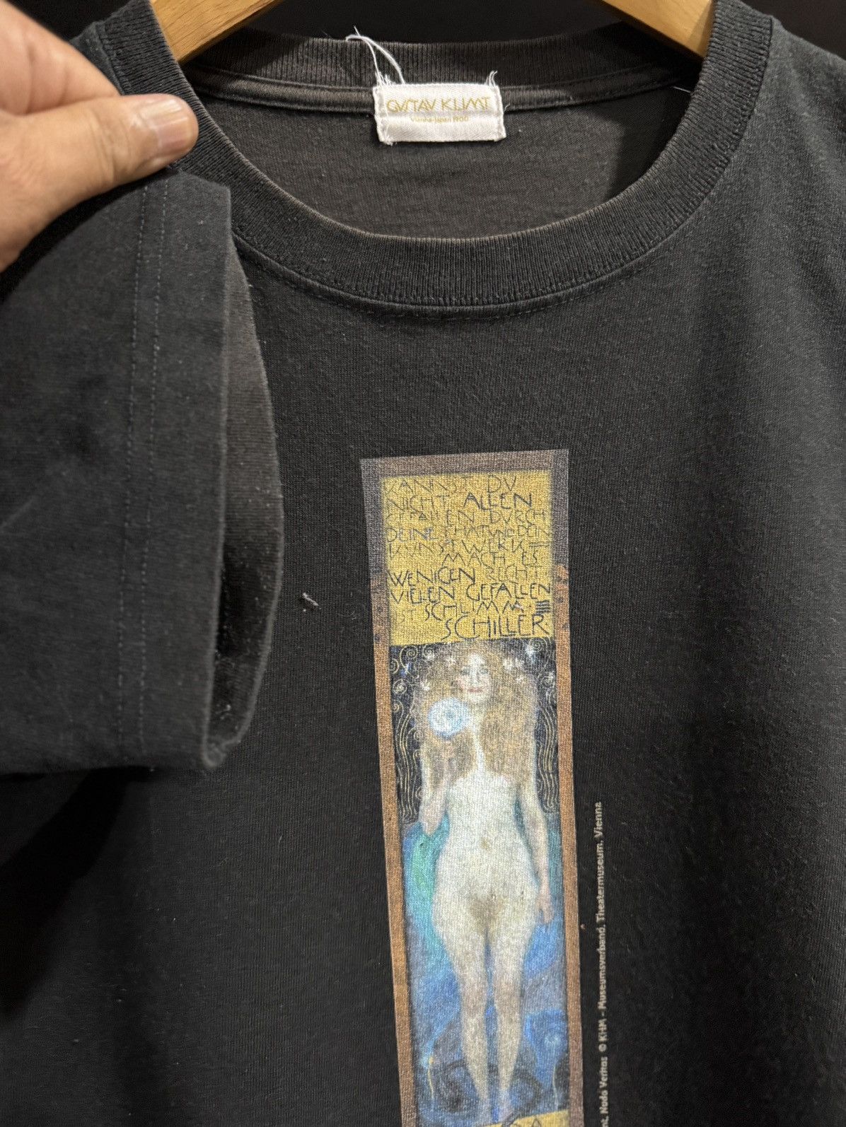 Vintage Vintage Gustav Kiimt Nuda Veritas Museum Art Japan Faded Tee Size US M / EU 48-50 / 2 - 8 Thumbnail