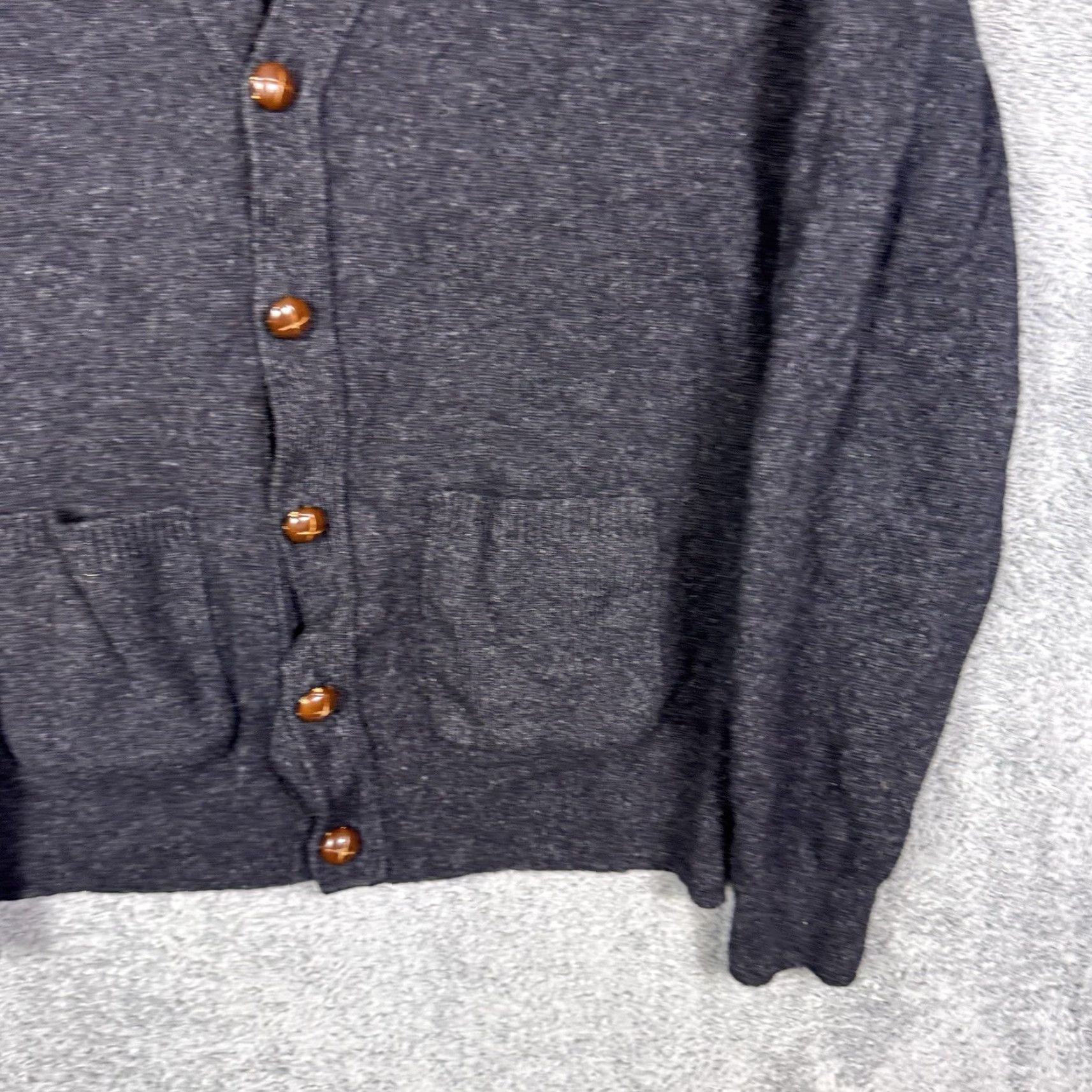 Vintage VINTAGE L.L. Bean Sweater Mens L Cardigan Lambs Wool Scotland 70s J697 Knit Wool Gray Full Zip Pockets Size US L / EU 52-54 / 3 - 2 Thumbnail