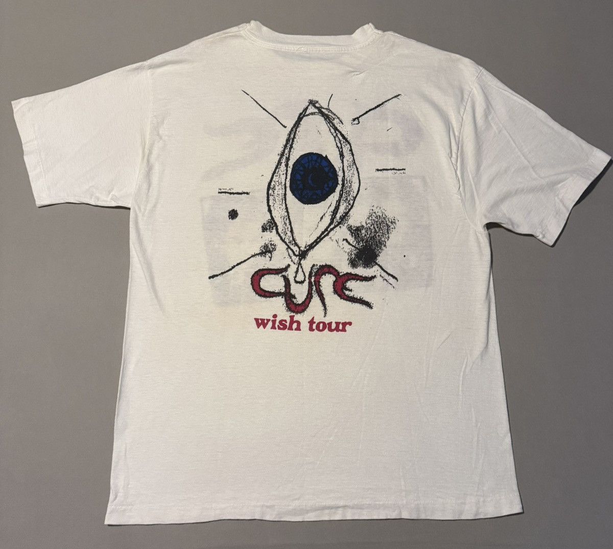 The Cure Vintage The Cure Wish Tour 1992 Graphic Band T-Shirt VNDS Size US L / EU 52-54 / 3 - 7 Thumbnail