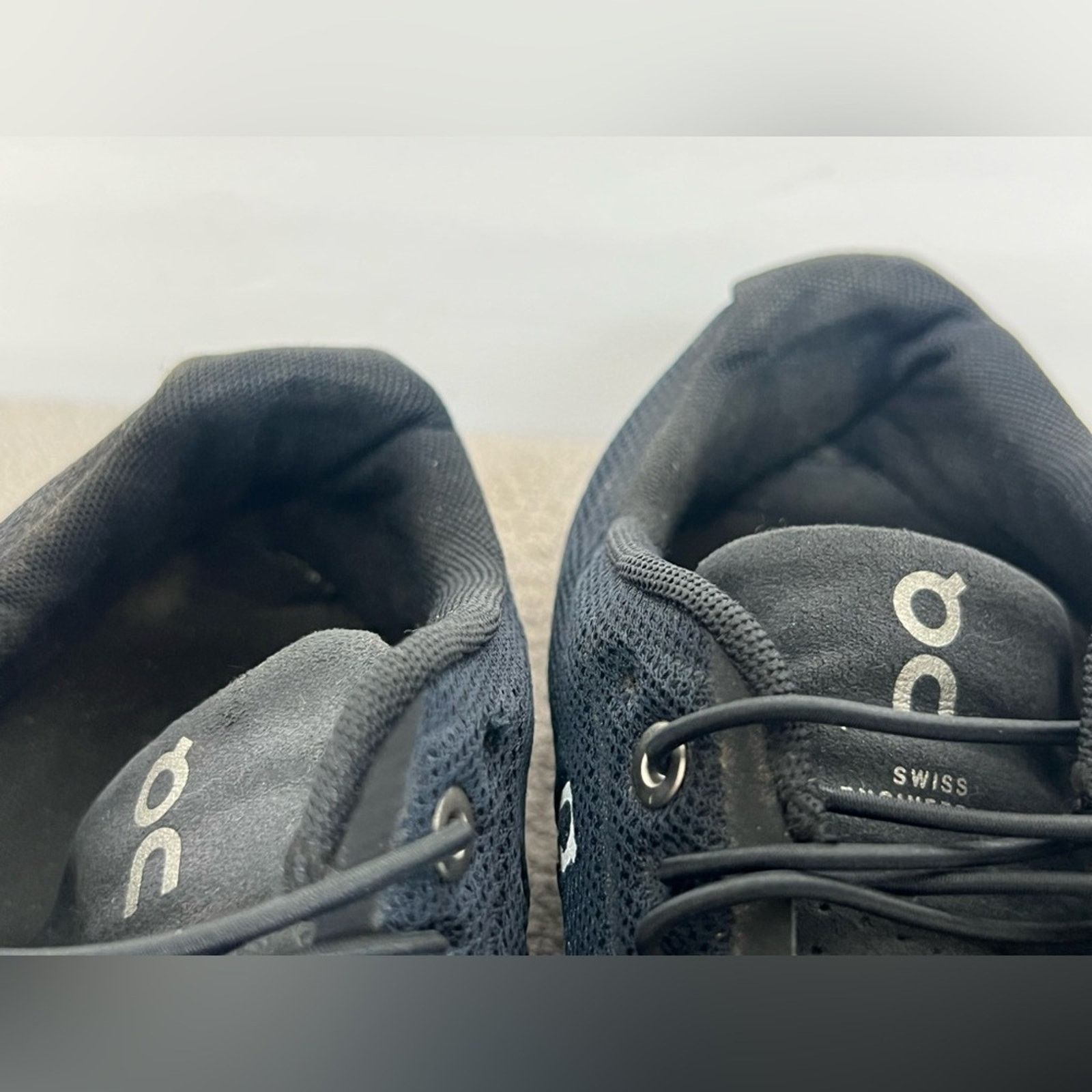On On Women's Cloud 5 Sneakers All Black Size 7.5 US 59.98905 Size US 7.5 / IT 37.5 - 10 Thumbnail