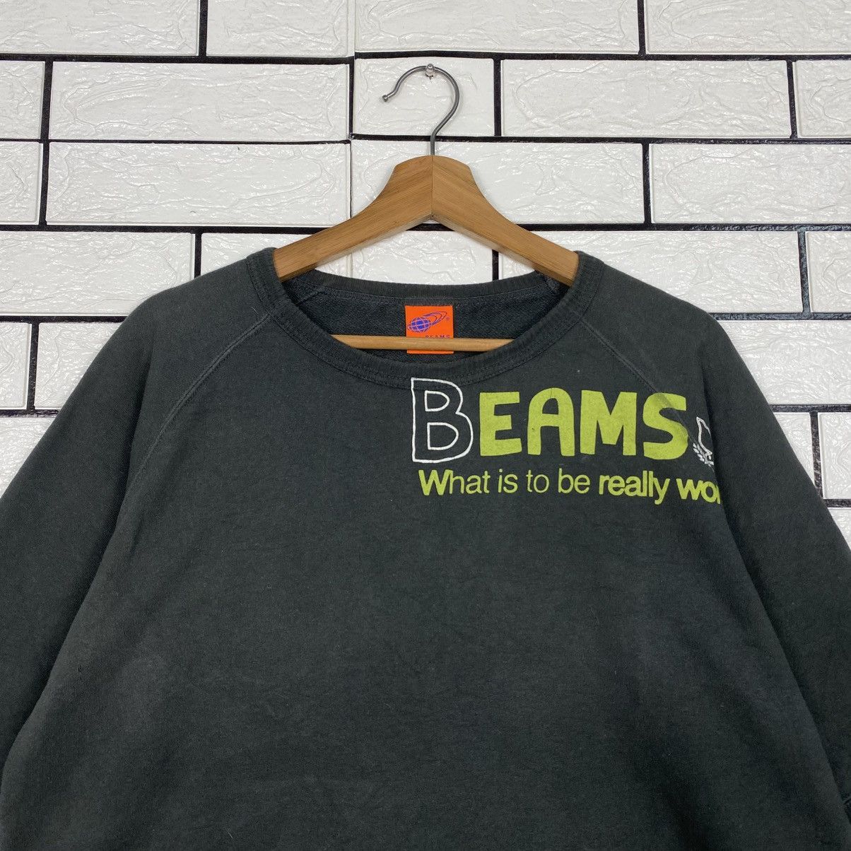 Japanese Brand 📌Short Sleeve T-Shirt Beams Big Logo Back Hit Size US L / EU 52-54 / 3 - 4 Thumbnail