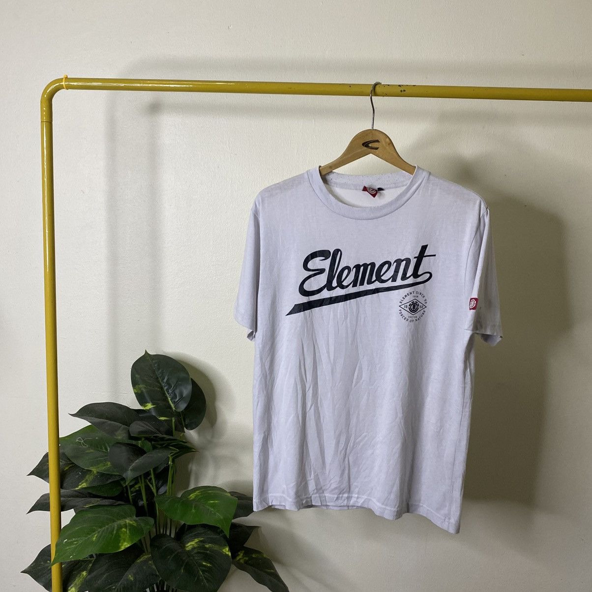 Element Vintage 2000s Element Skateboard OG Logo Skater T Shirt Size US M / EU 48-50 / 2 - 1 Thumbnail