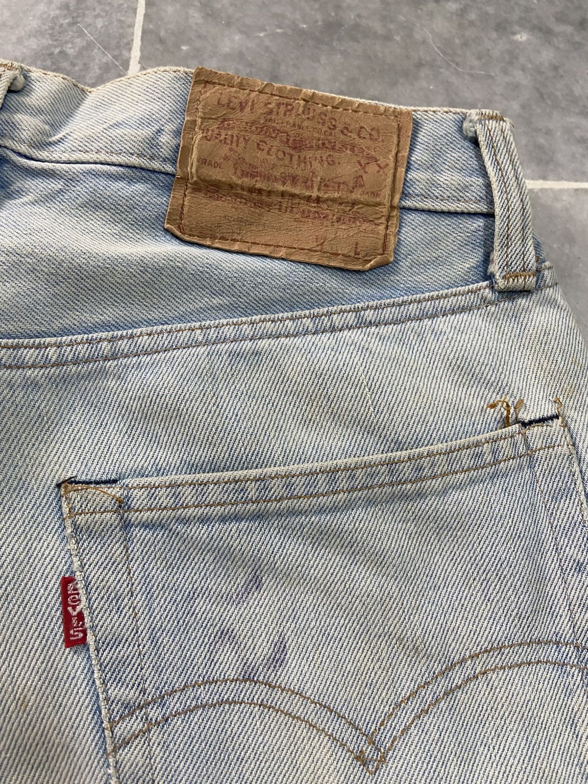 Levi's Vintage 70s Levi’s 501 Redline Selvedge Jeans Button 6 Size US 29 - 5 Thumbnail