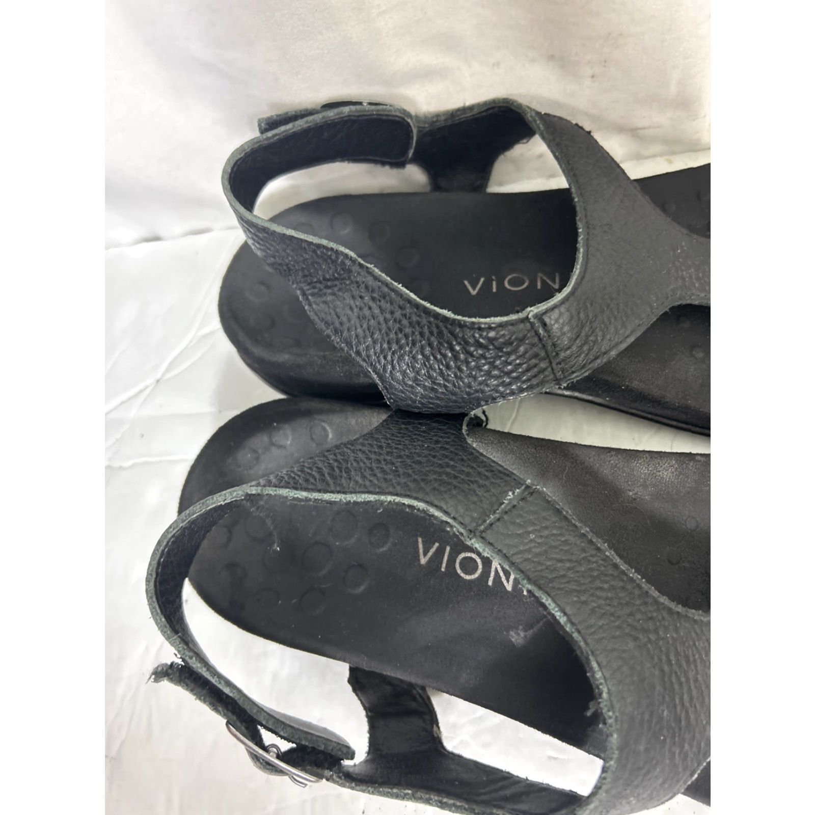 Vionic Vionic Terra Sandals Womens 9.5 Black Leather Comfort Casual Thong Summer Beach Women Flat Heel Size US 10 / IT 40 - 4 Thumbnail