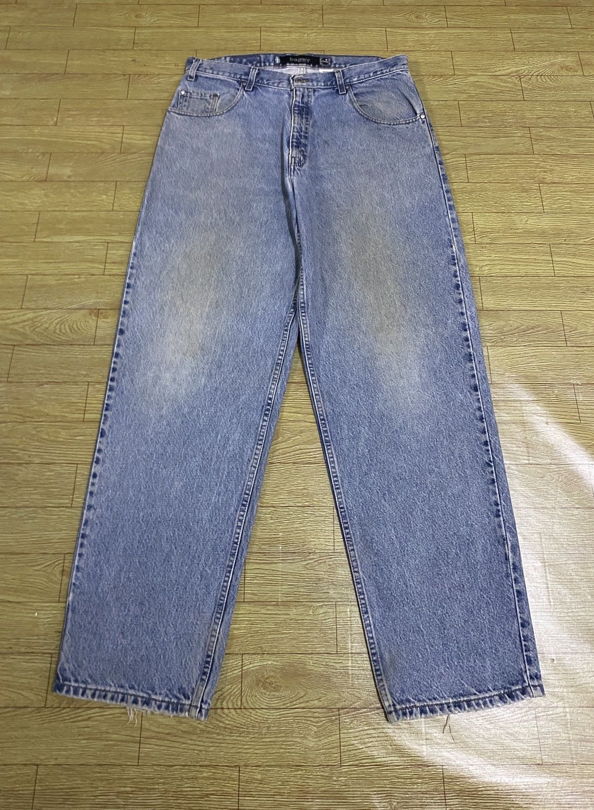 Levi's Very Rare Vintage Brand Levis SilverTab Jeans 1990s Size US 36 / EU 52 - 1 Thumbnail