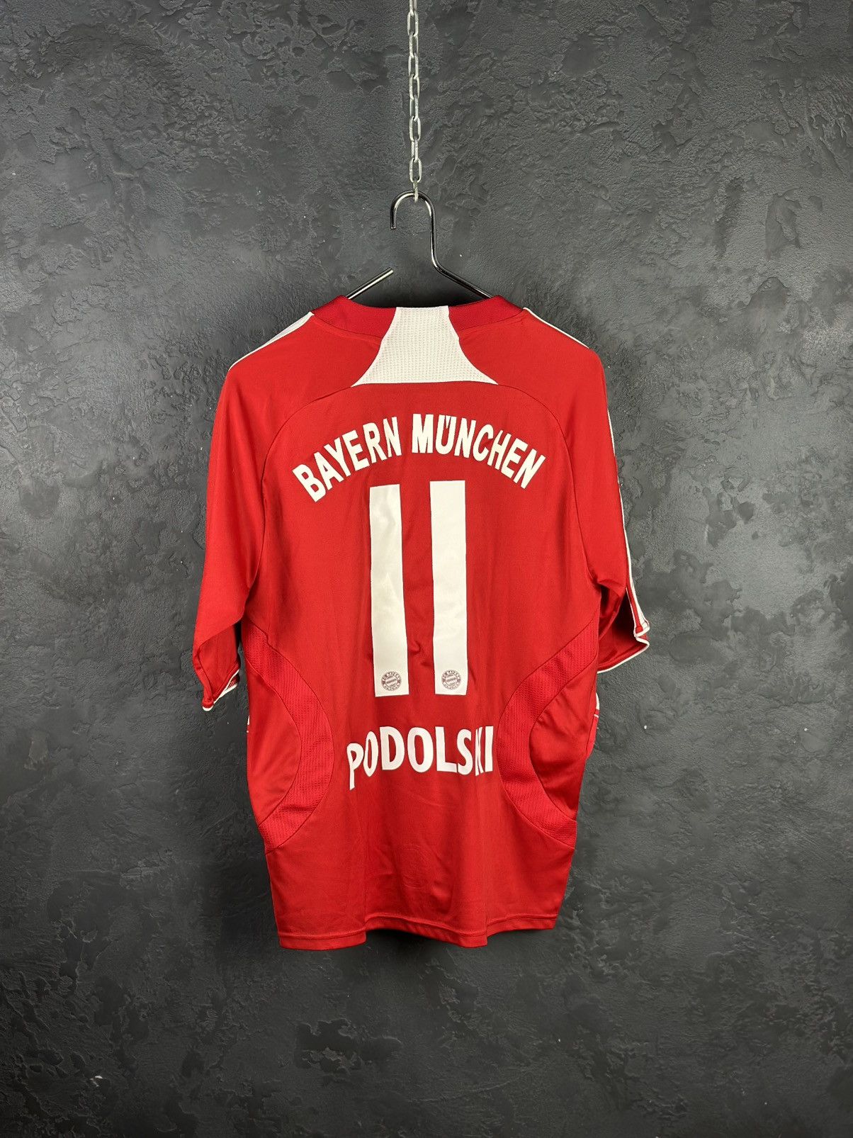 Vintage 2007-08 Bayern Munich Home Shirt Podolski #11 Size US M / EU 48-50 / 2 - 3 Thumbnail