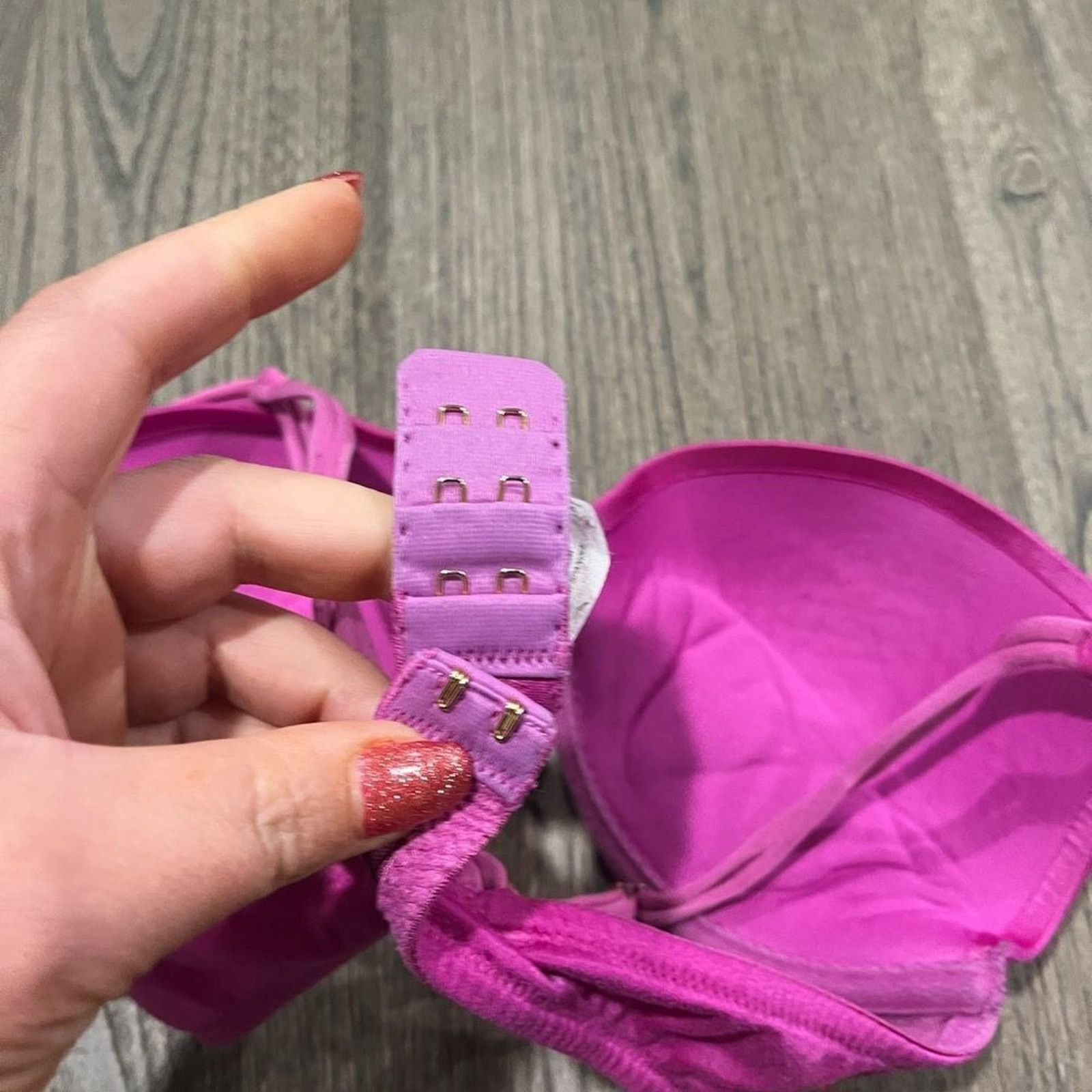 Victoria's Secret Victoria's Secret Very Sexy Push Up Bra Shimmery Size 34B Size ONE SIZE - 3 Thumbnail