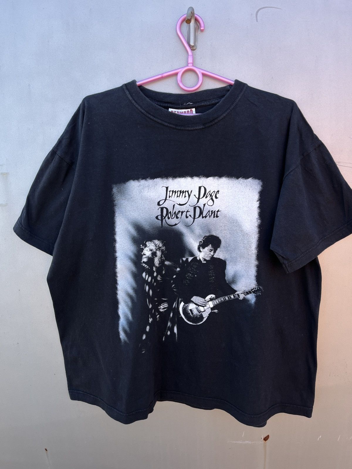 Band Tees Crazy Vintage Jimmy Page Robert Plant 1998 Band Tee Black Size US XL / EU 56 / 4 - 1 Thumbnail