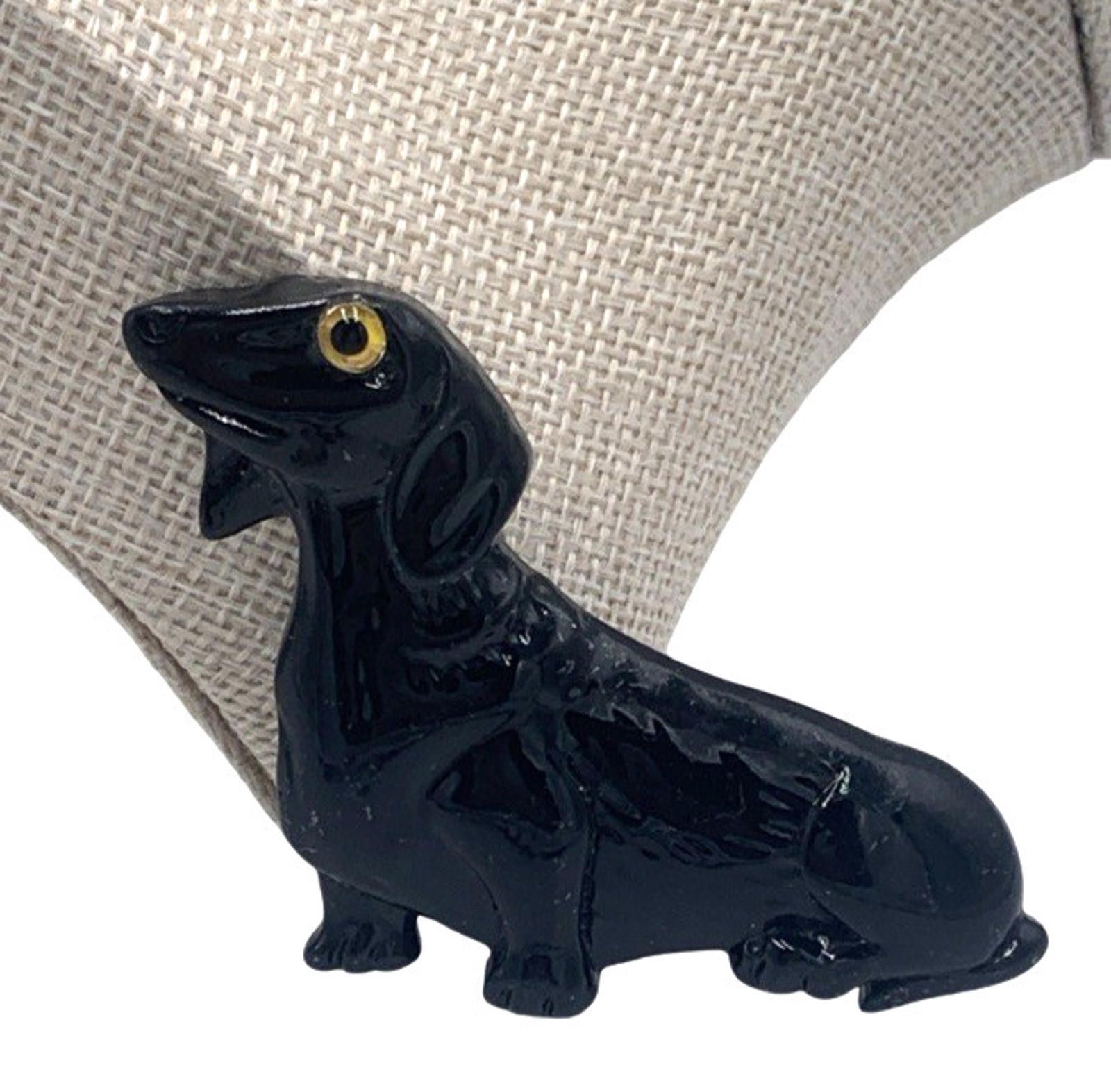 Other Daschund Hound Black Lucite Dog Brooch Mid century Size ONE SIZE - 1 Thumbnail